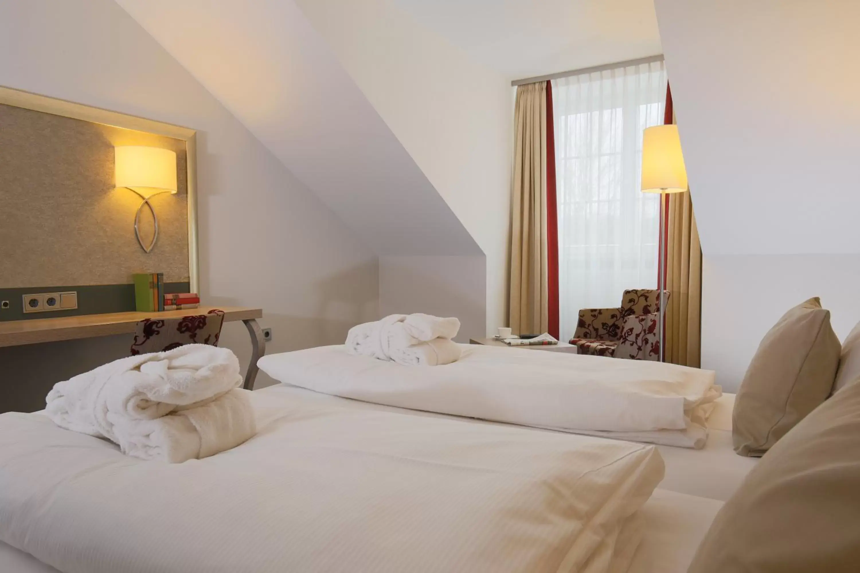 Staff, Bed in Best Western Premier Bayerischer Hof Miesbach