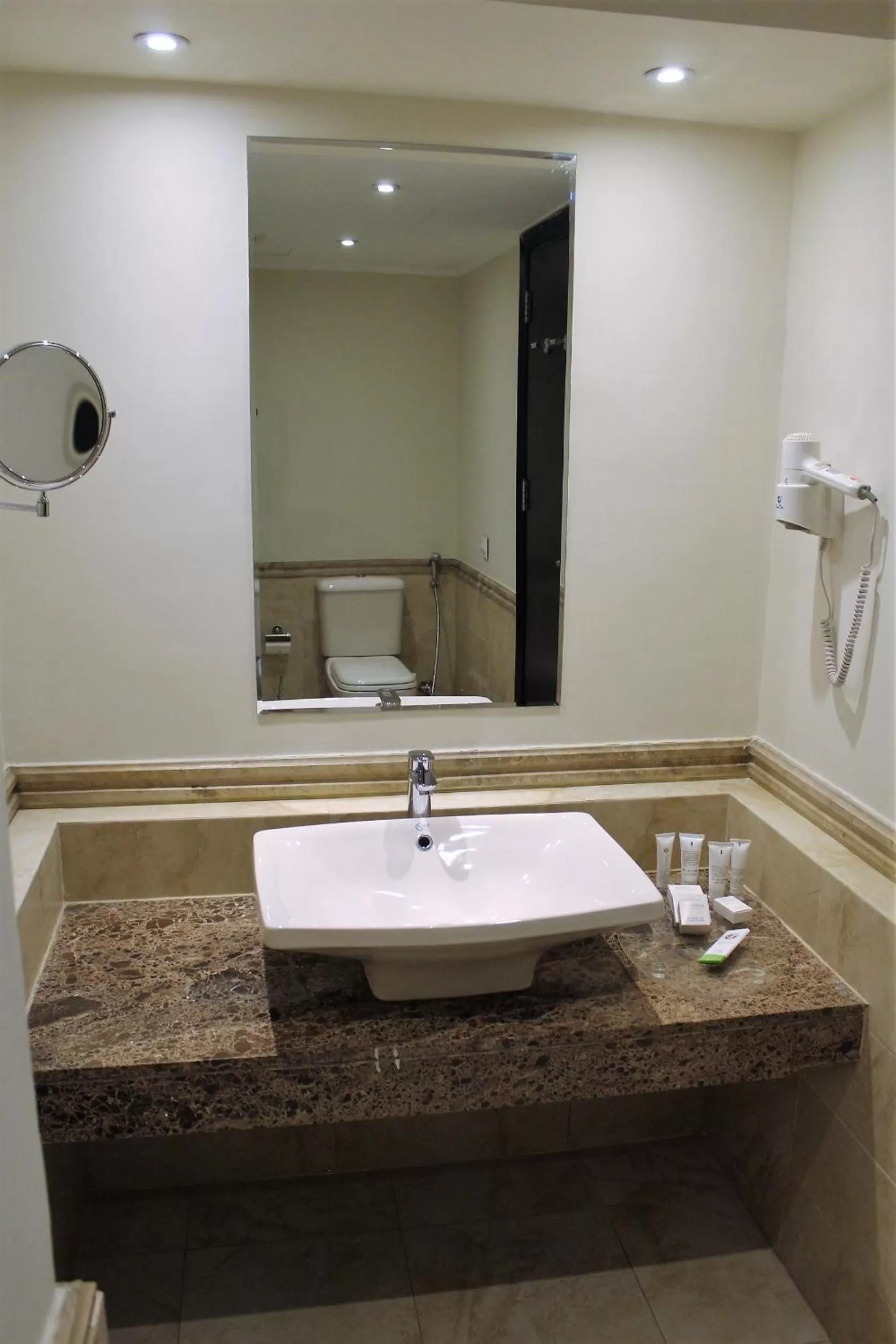 Bathroom in Cleopatra Hotel