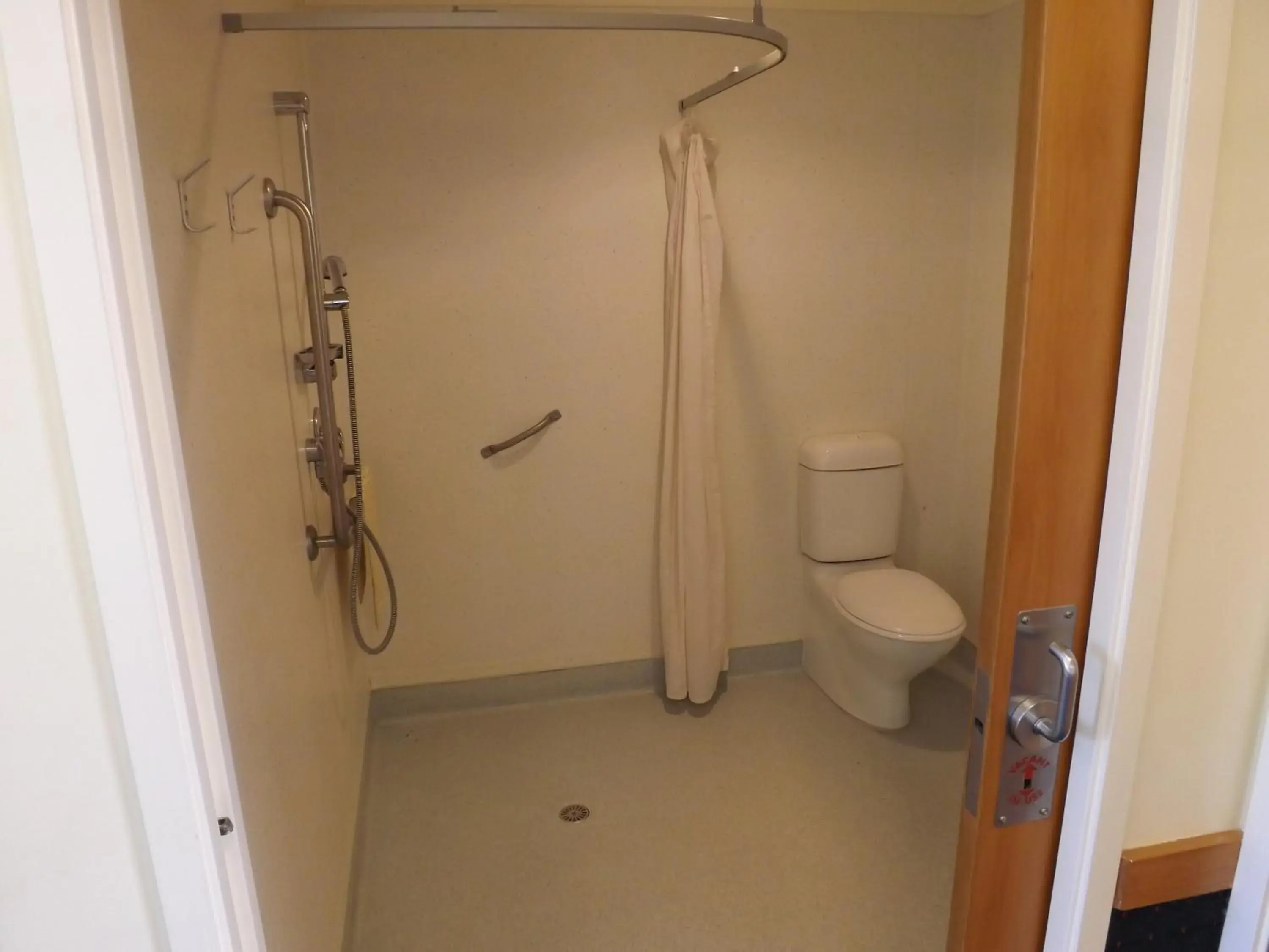 Bathroom in Hikurangi StayPlace