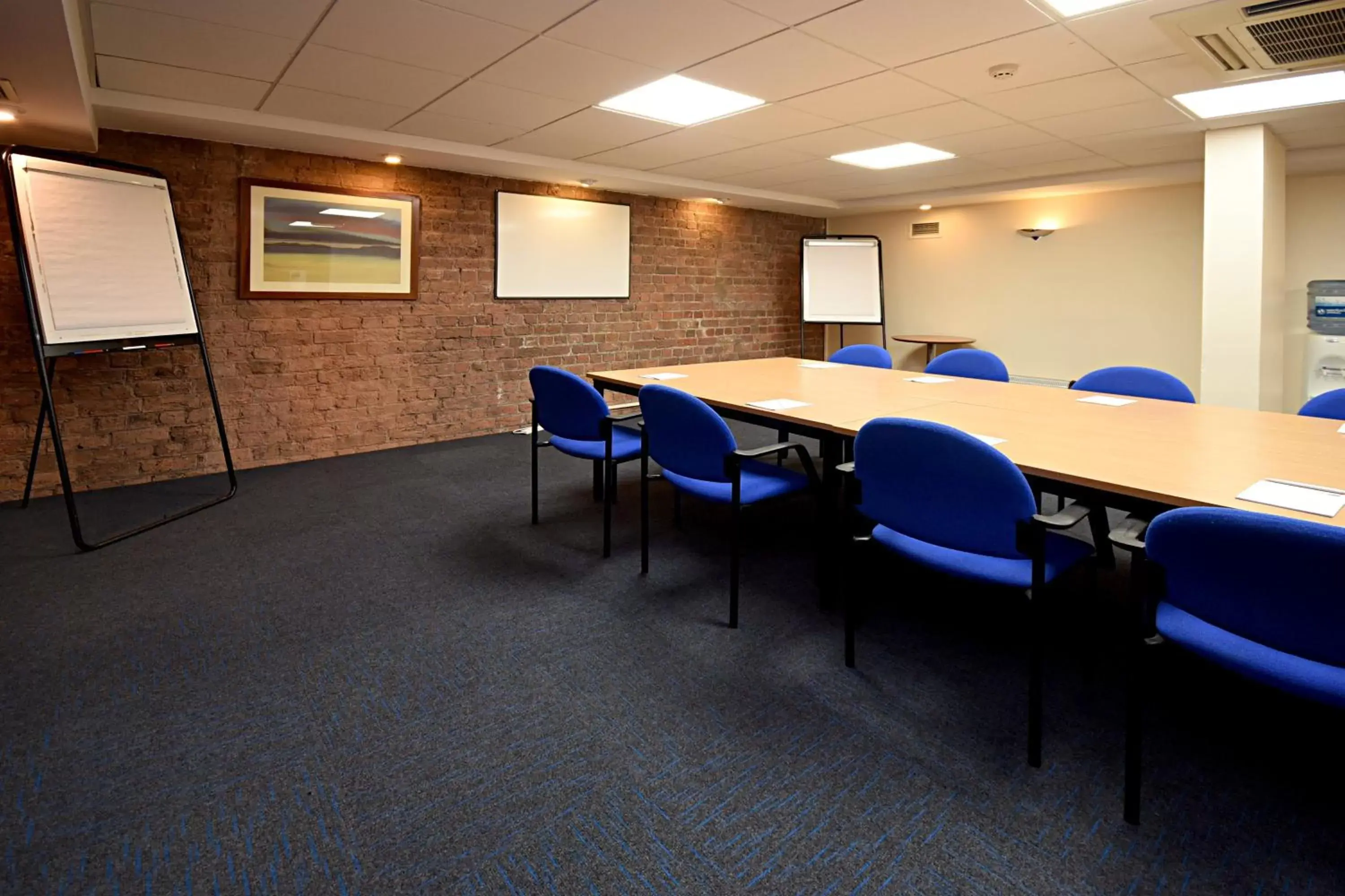 Meeting/conference room in Holiday Inn Express Liverpool-Albert Dock, an IHG Hotel