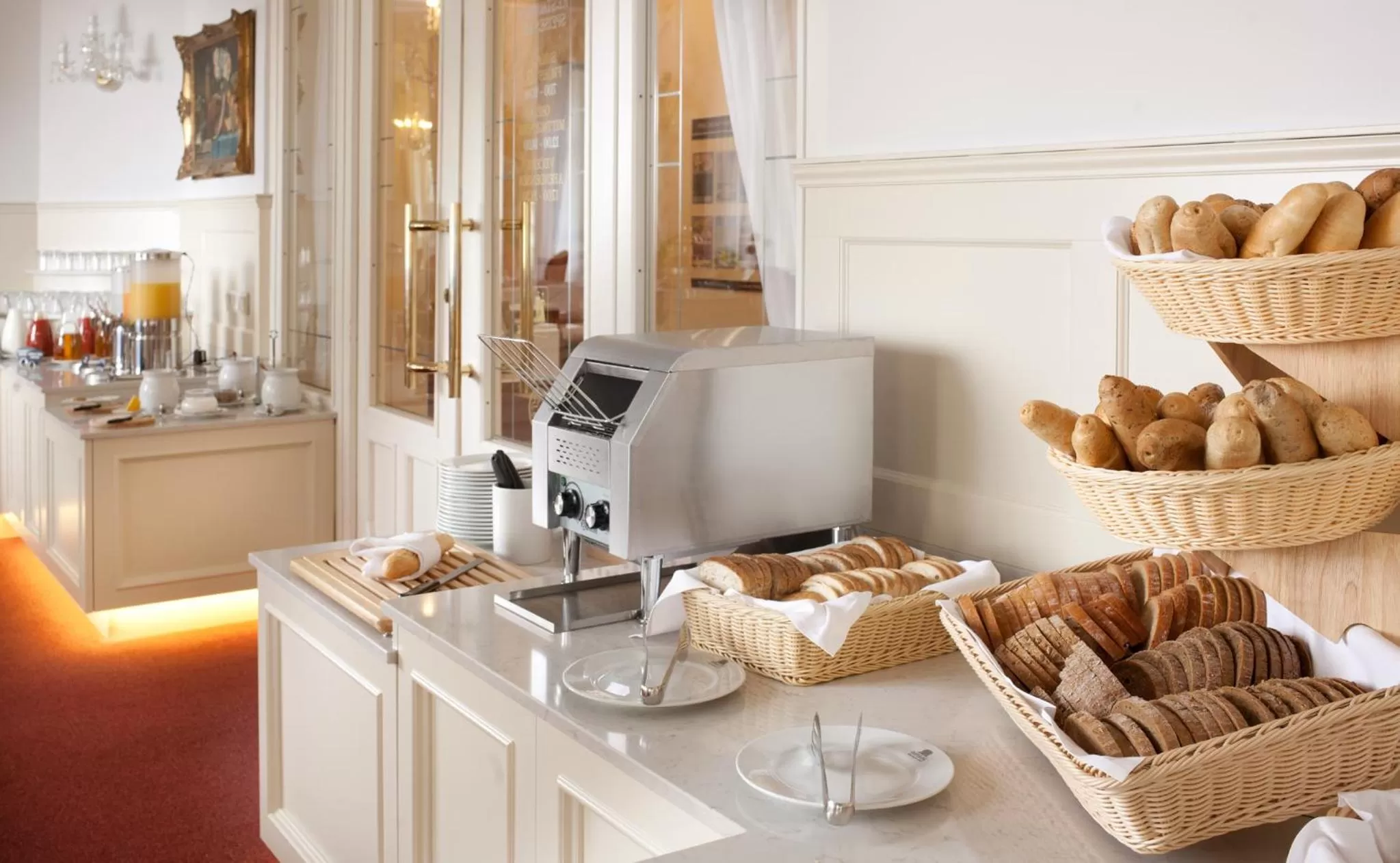 Buffet breakfast in Imperial Spa & Kurhotel