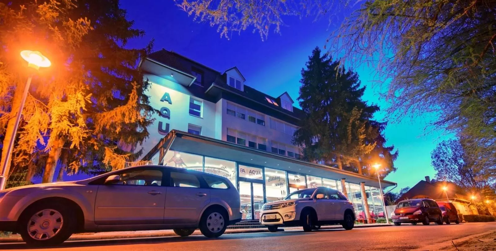 Facade/entrance in Aqua Hotel