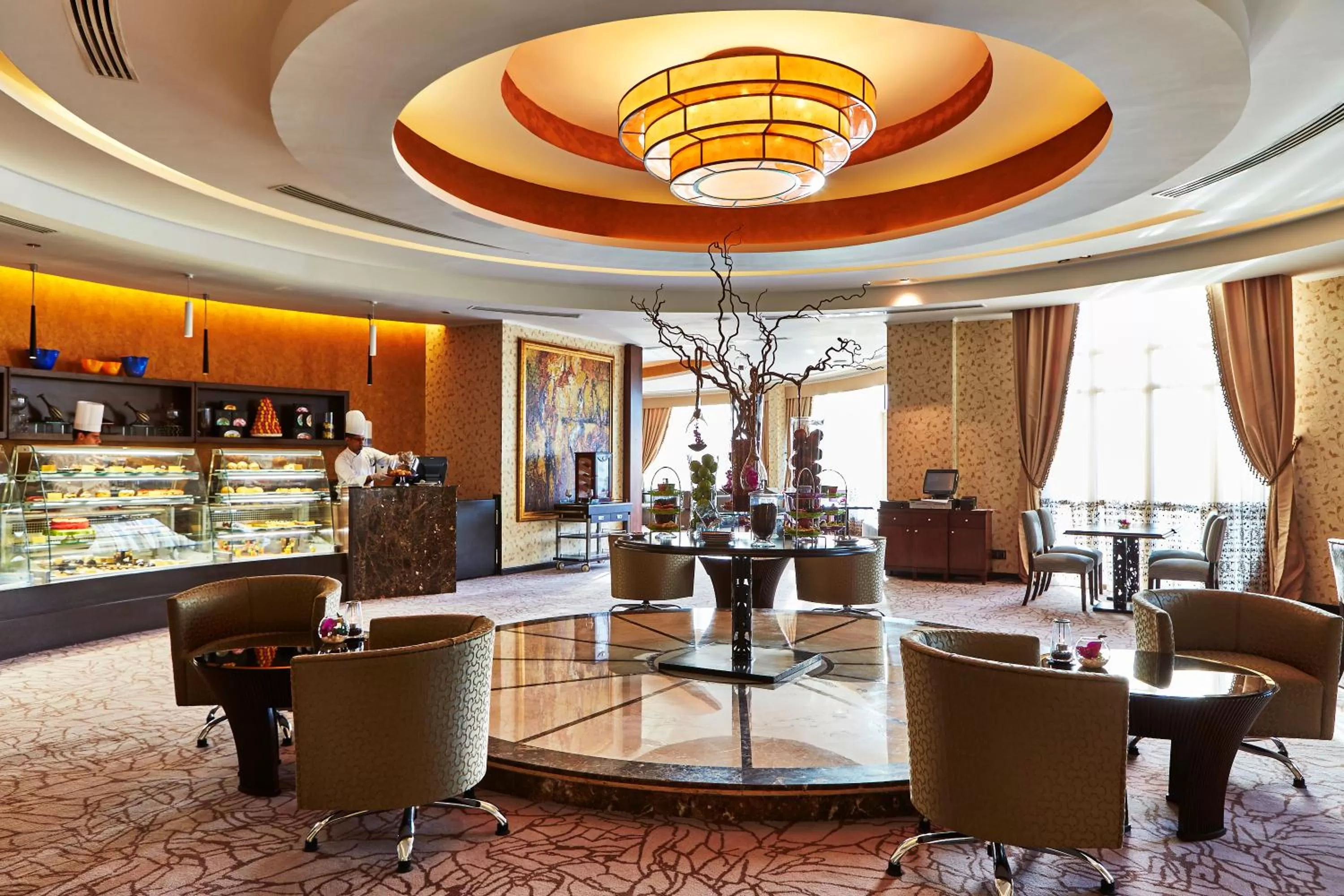 Restaurant/places to eat in Royal Maxim Palace Kempinski Cairo