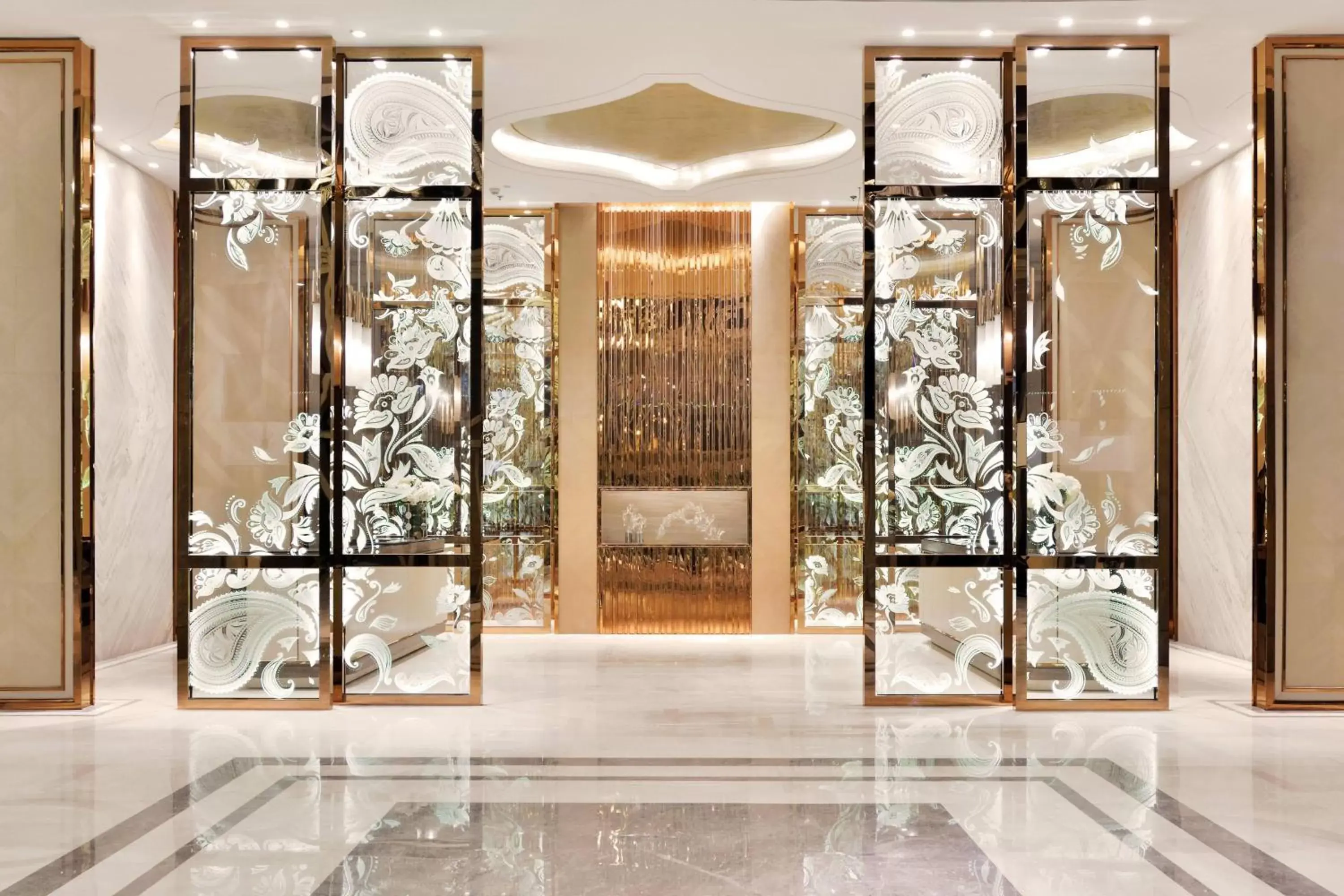 Lobby or reception in JW Marriott Hotel Kolkata