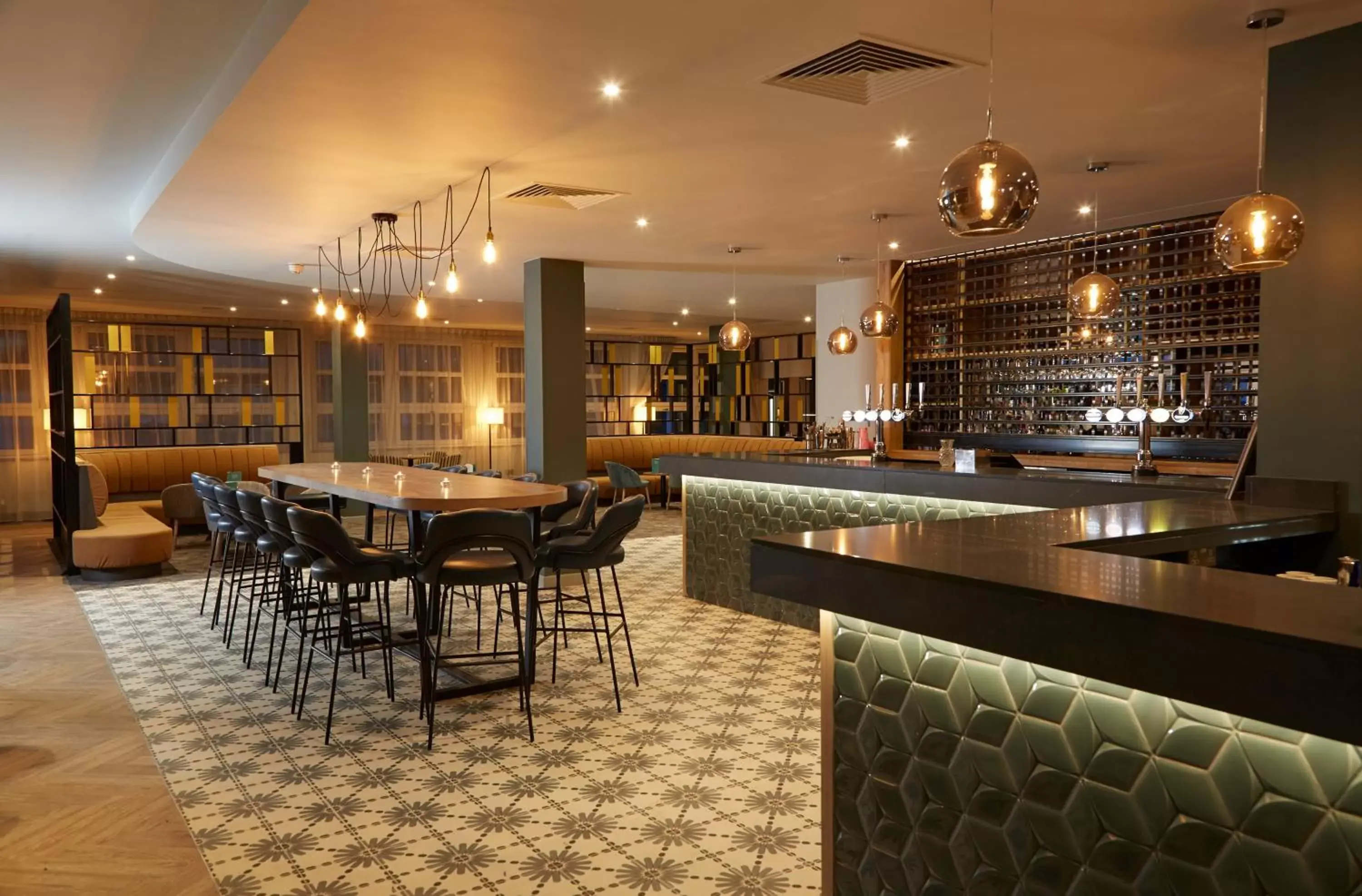 Lounge or bar, Lounge/Bar in Wychwood Park Hotel and Golf Club