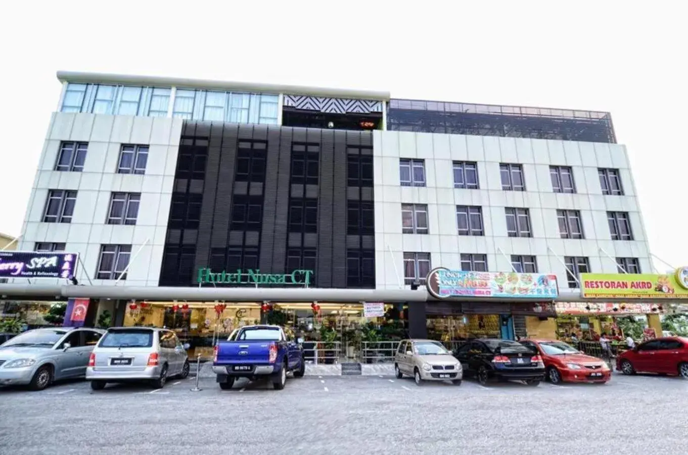 Property building in Hotel Nusa CT Property building in Hotel Nusa CT