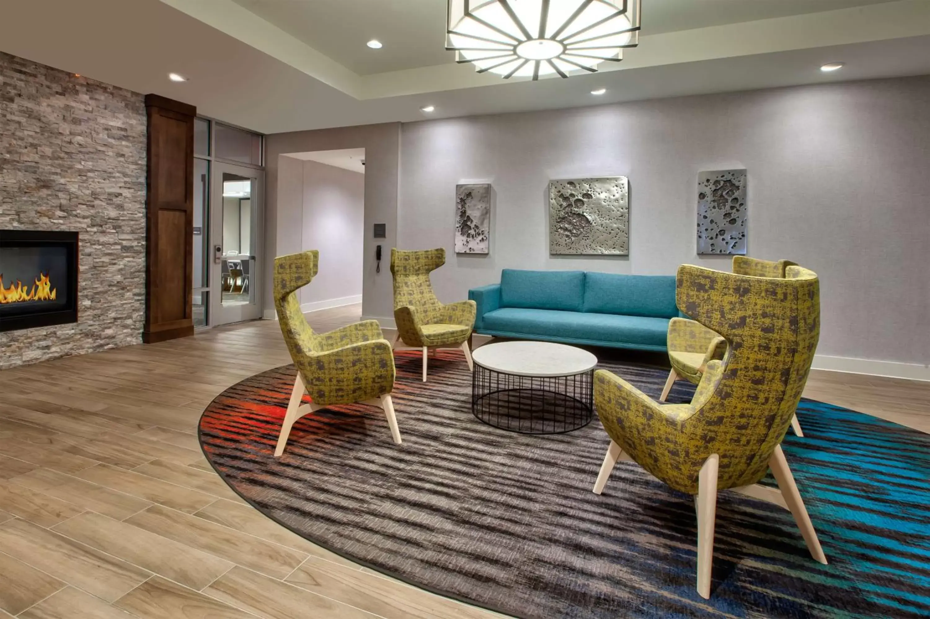 Lobby or reception, Seating Area in Homewood Suites By Hilton Columbus Easton, Oh