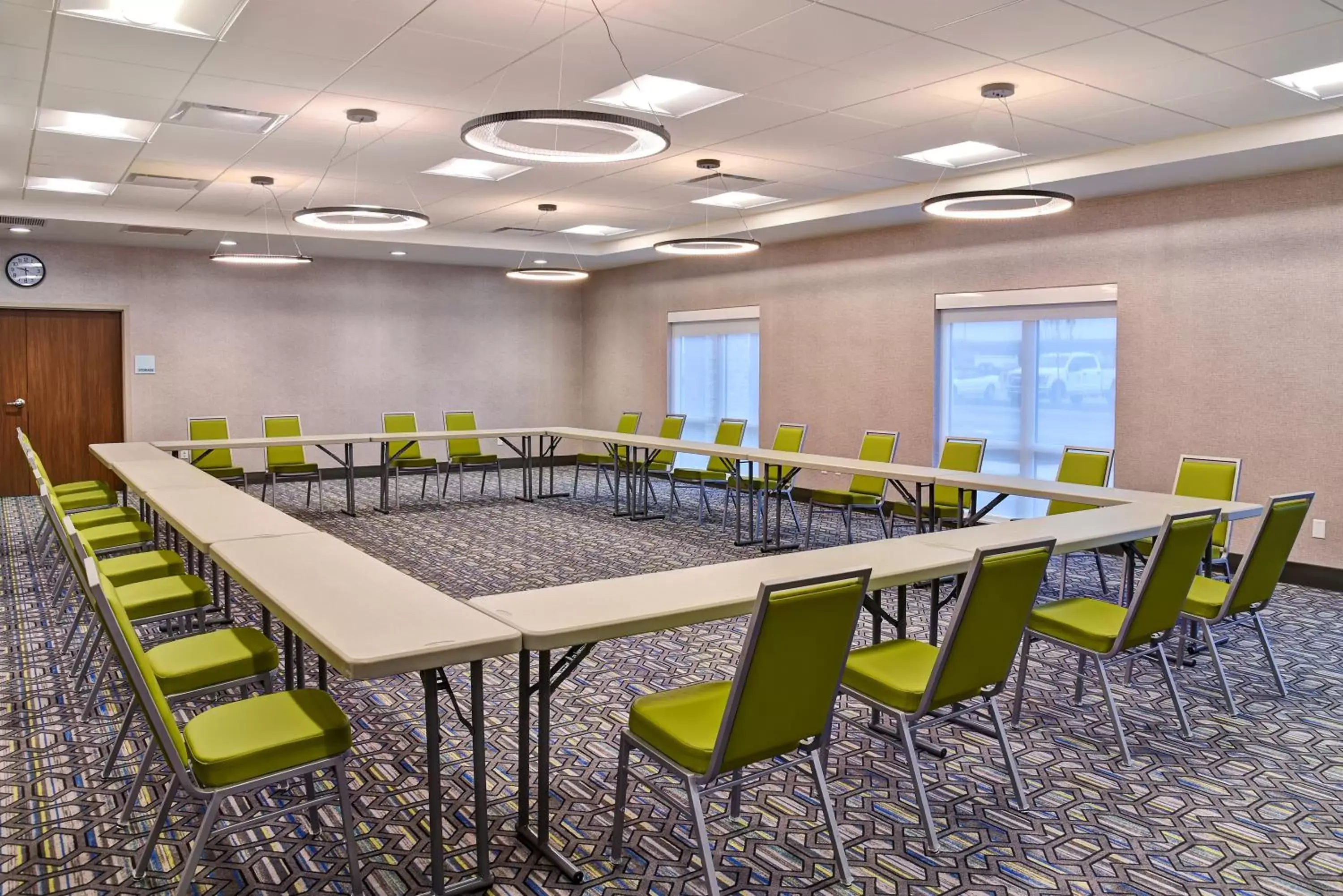 Meeting/conference room in Holiday Inn Express & Suites - Ottawa, an IHG Hotel