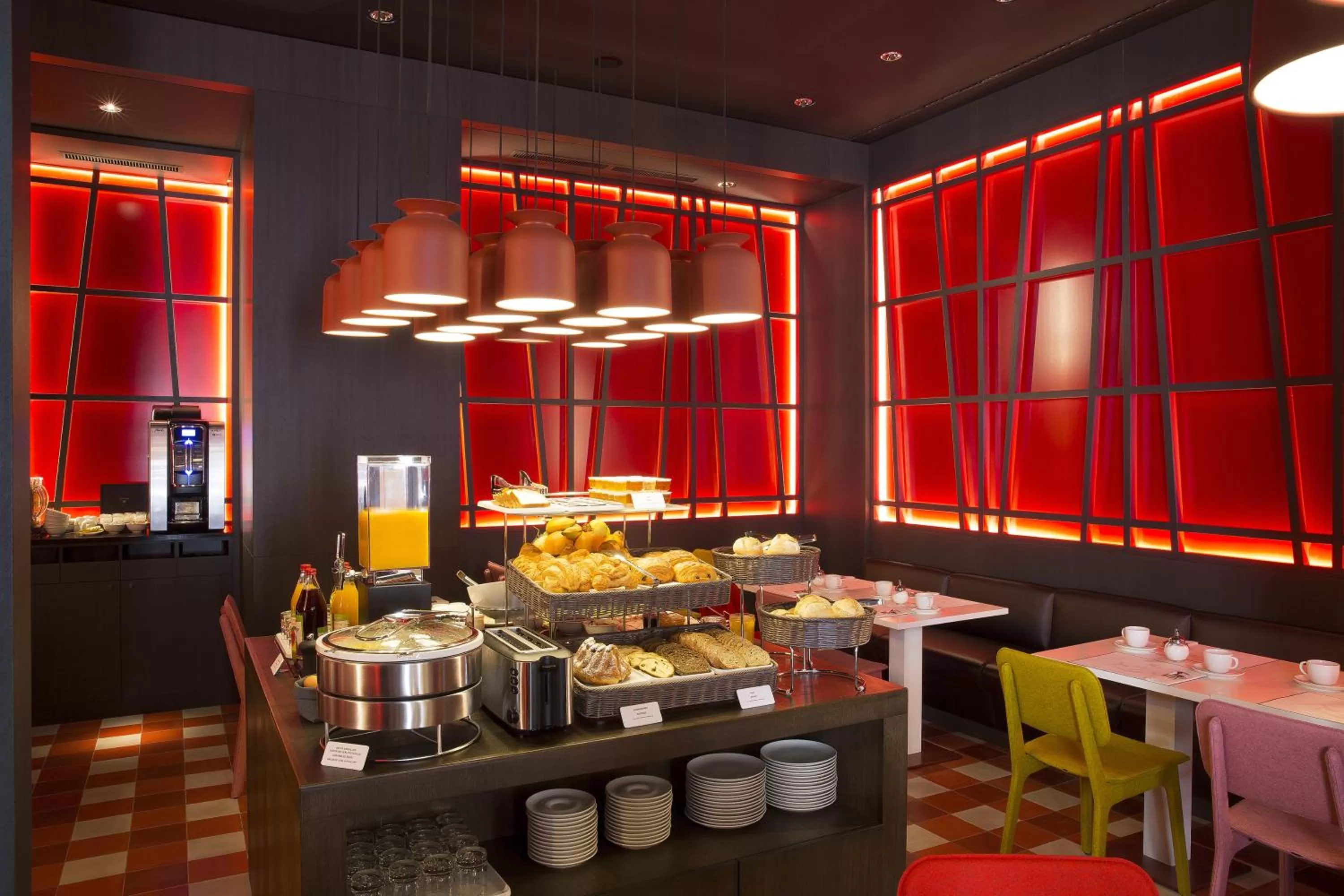 Restaurant/places to eat in Hotel D - Strasbourg