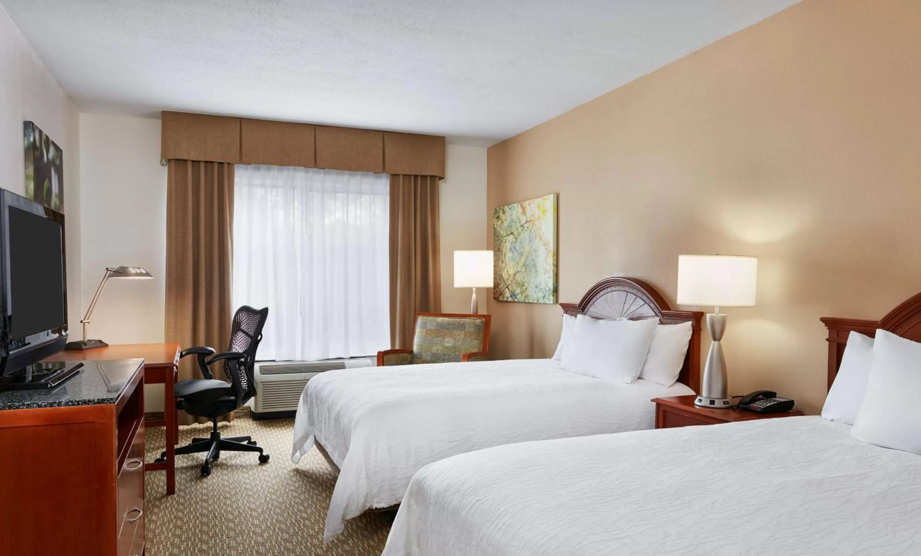 Bedroom, Bed in Hilton Garden Inn Charlotte Pineville
