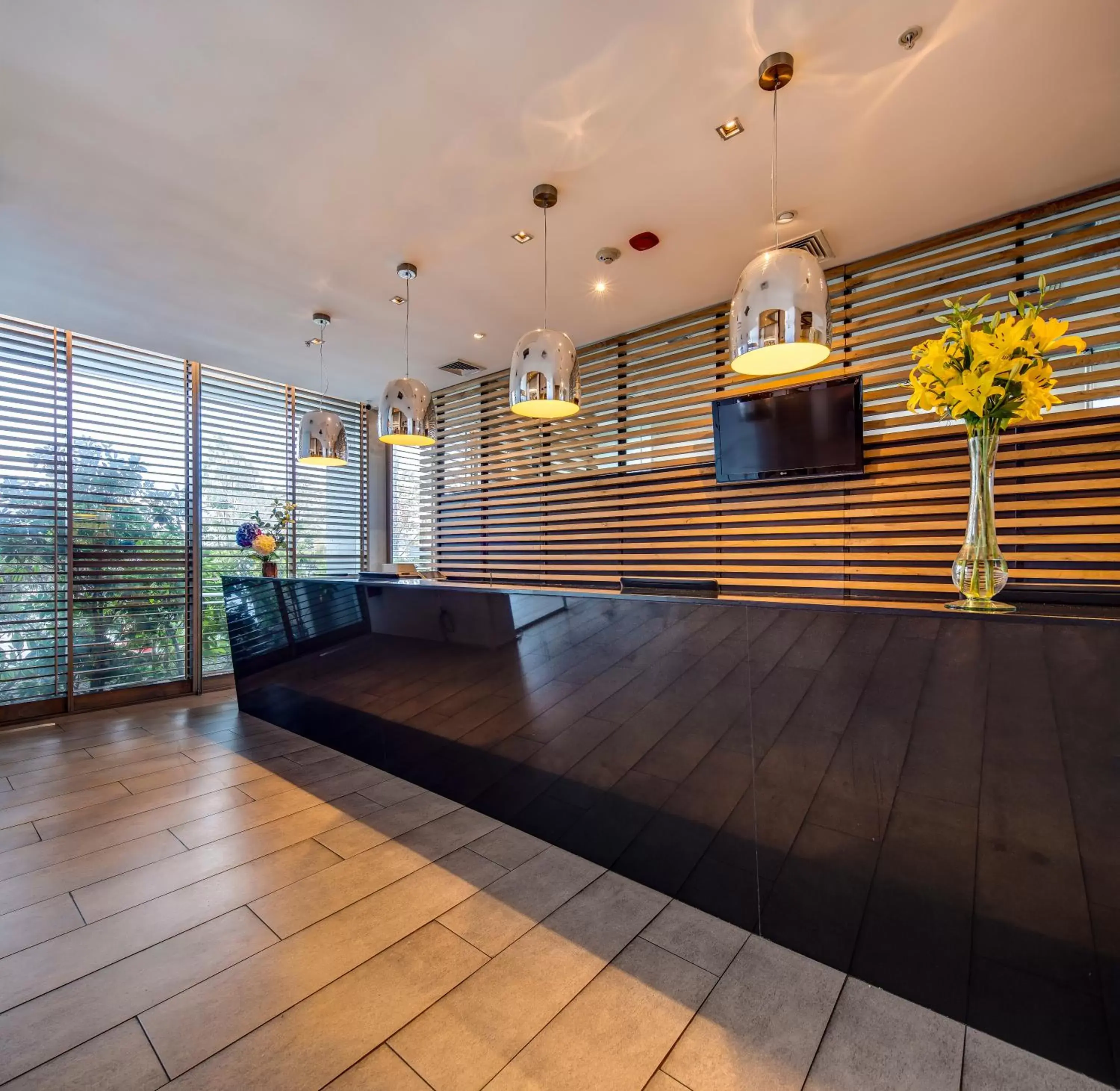 Lobby or reception in Wyndham Concepcion Pettra Lobby or reception in Wyndham Concepcion Pettra