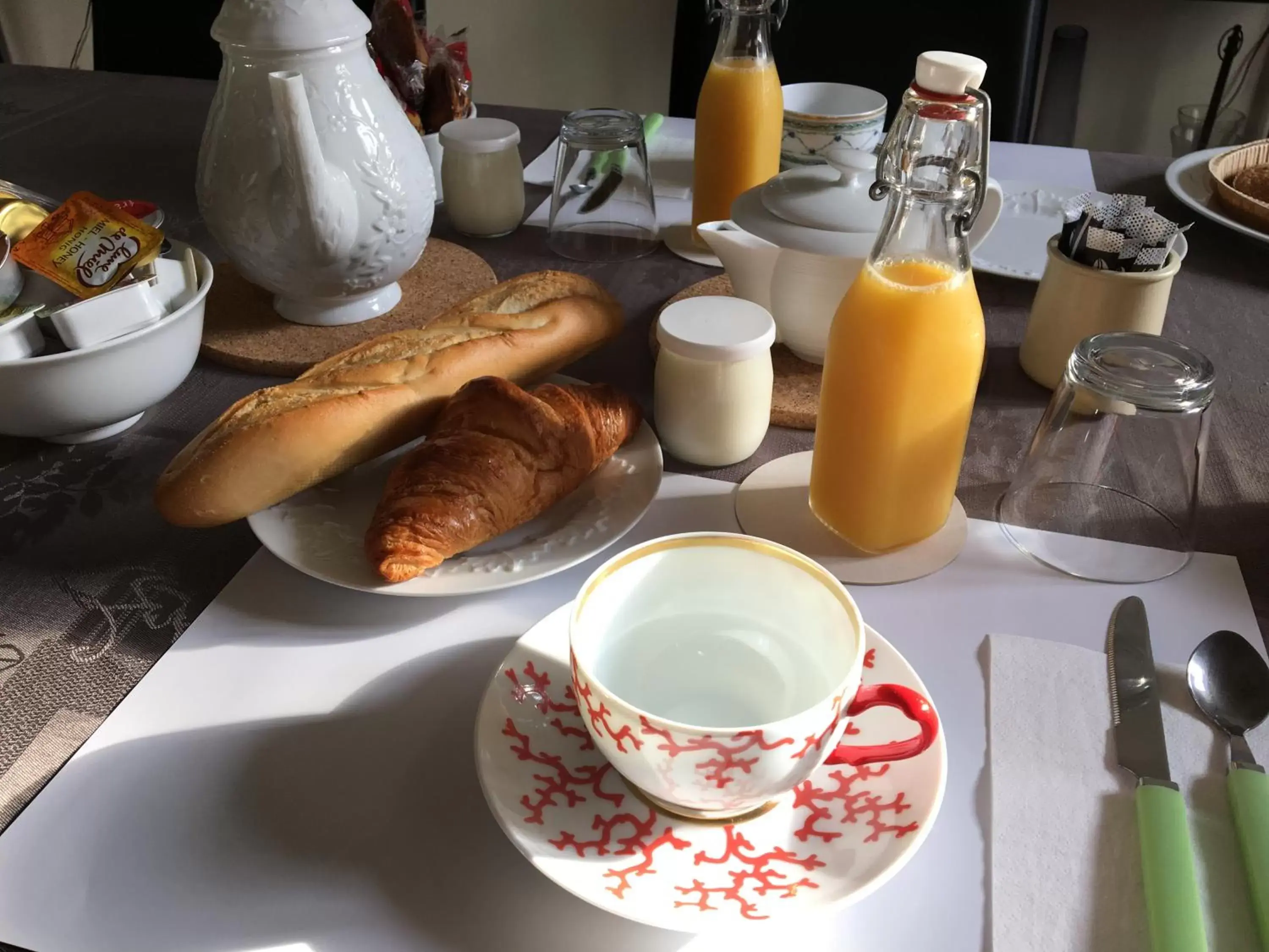 Food and drinks, Breakfast in Les Chambres Lauryvan