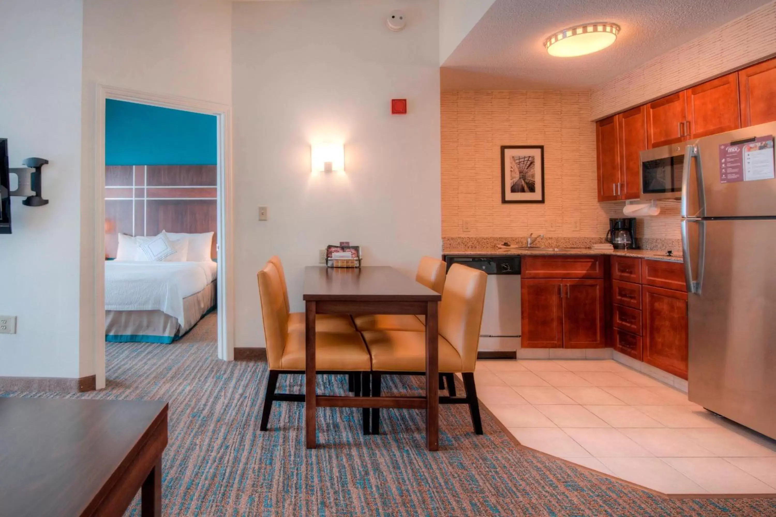 Bedroom, Kitchen/Kitchenette in Residence Inn Charlotte Uptown