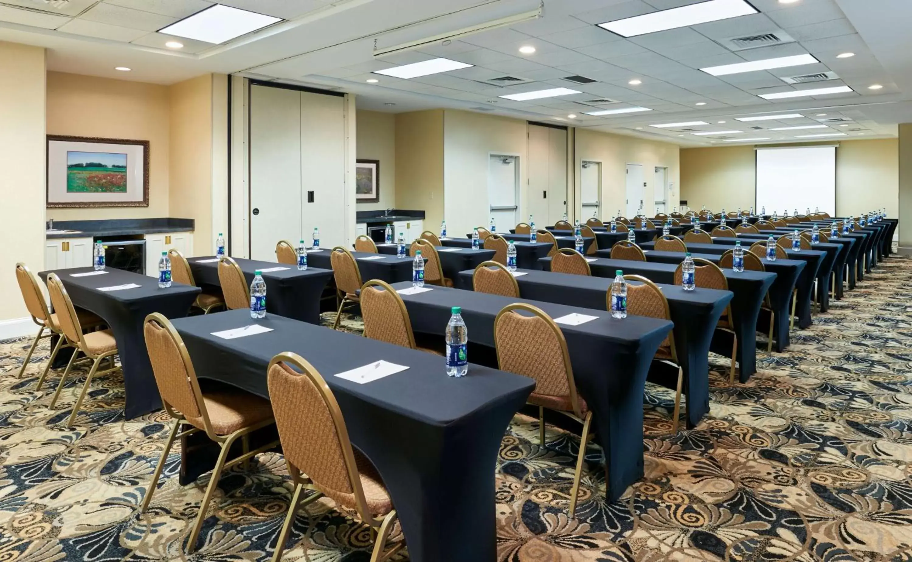 Meeting/conference room in Hampton Inn & Suites Concord-Charlotte
