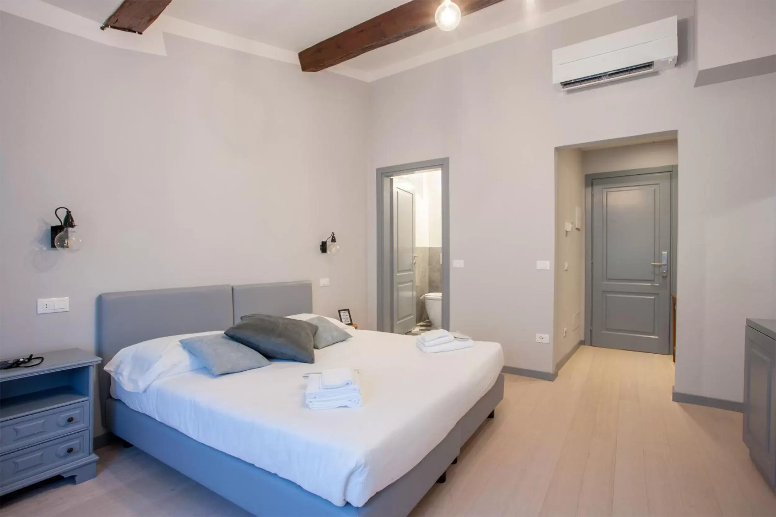 Bedroom, Bed in Santo Spirito Venti