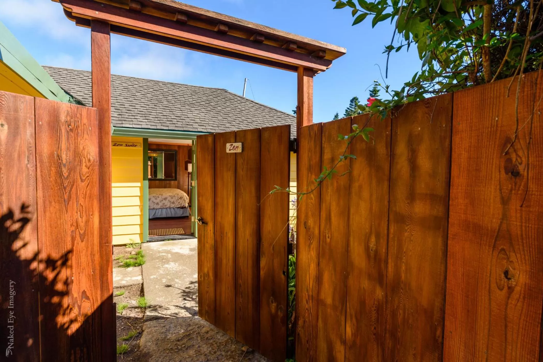 Facade/entrance in Inn at Buckhorn Cove