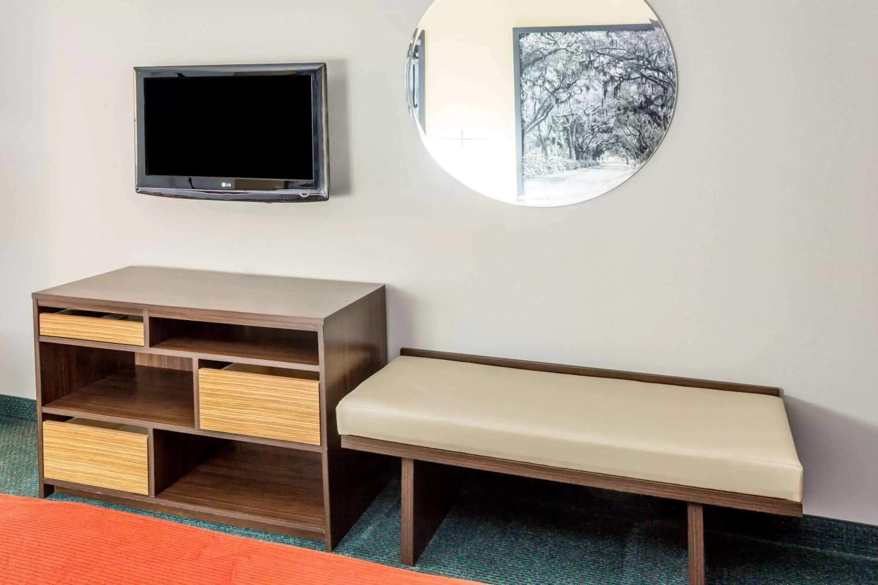 Photo of the whole room in Super 8 by Wyndham Adel GA I-75 Photo of the whole room in Super 8 by Wyndham Adel GA I-75