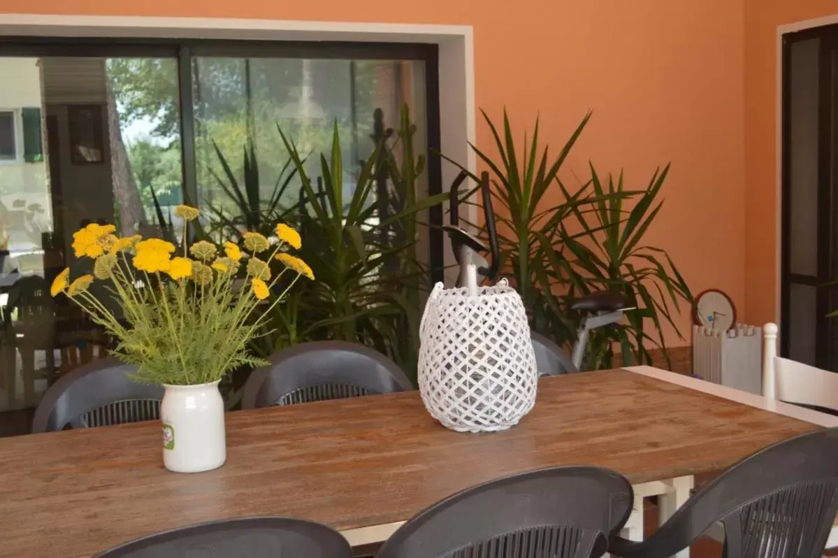 Dining Area in B&B Tenuta Zavaia