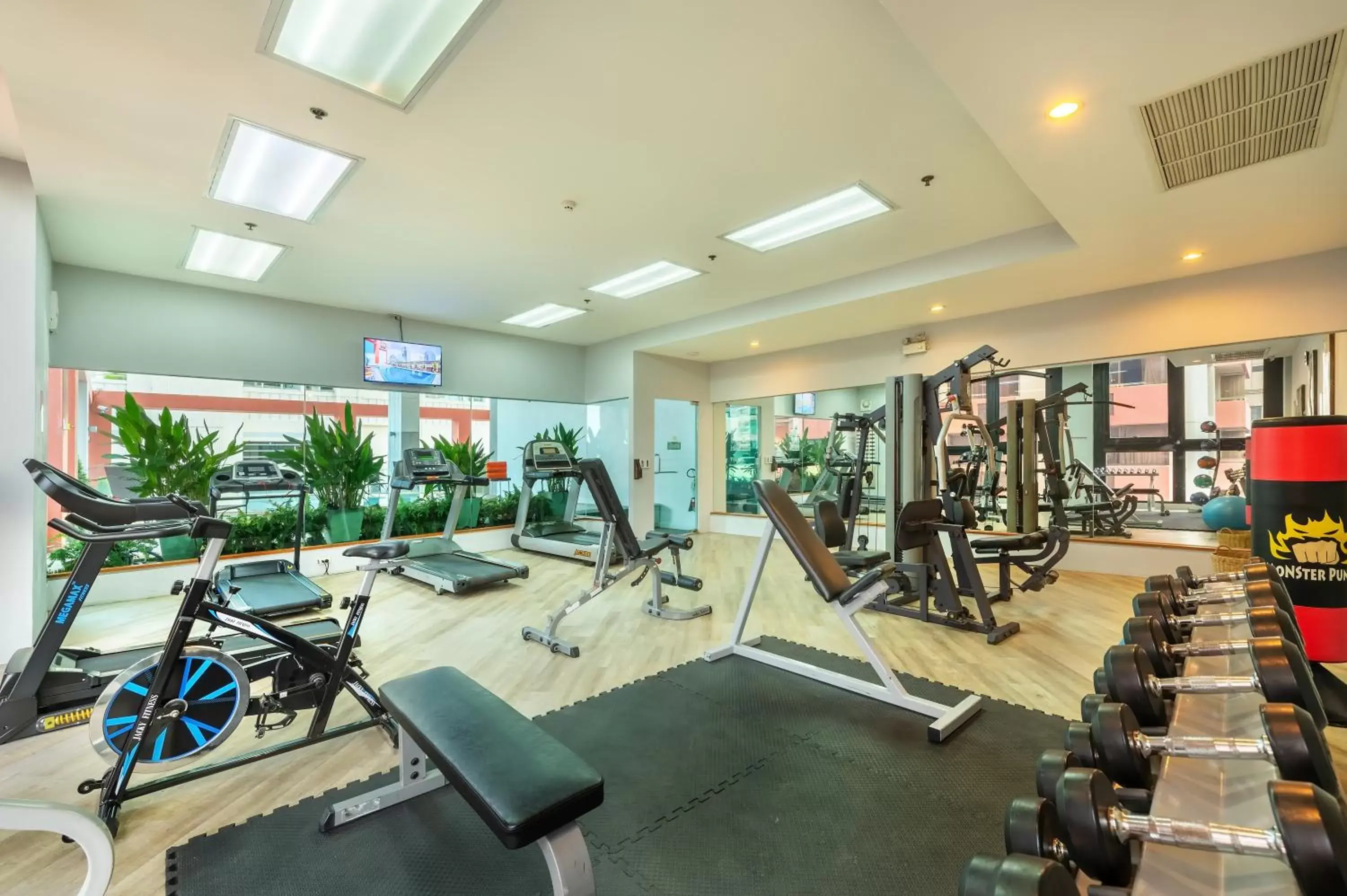 Fitness centre/facilities, Fitness Center/Facilities in Bandara Suites Silom, Bangkok - SHA Extra Plus