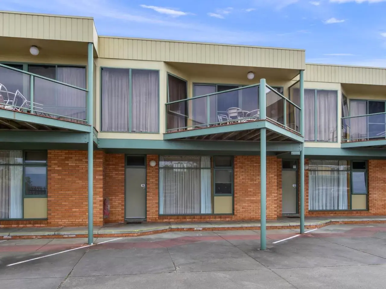 Property building in Comfort Inn & Suites Lakes Entrance Property building in Comfort Inn & Suites Lakes Entrance