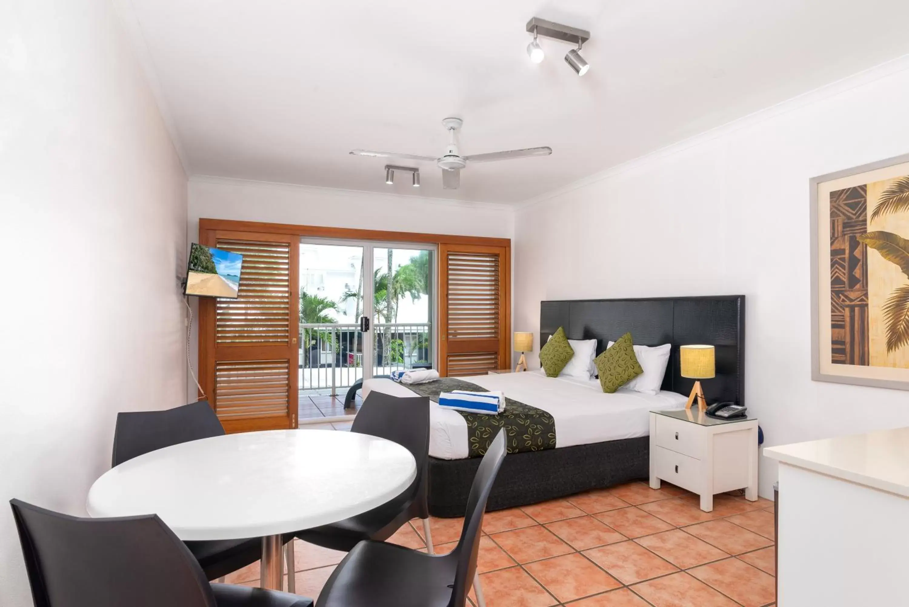 Living room in Paradise On The Beach Resort