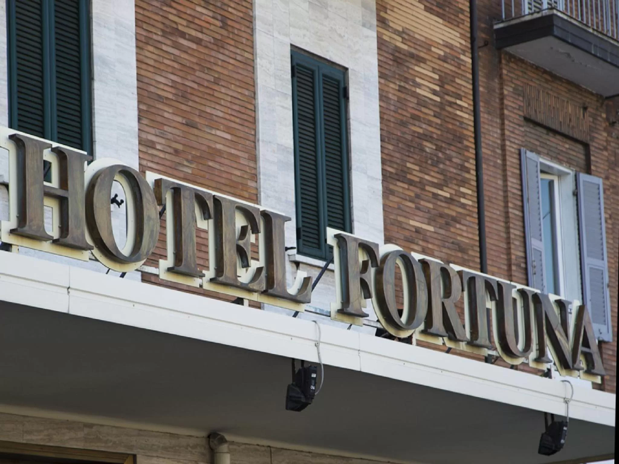 Facade/entrance in Hotel Fortuna