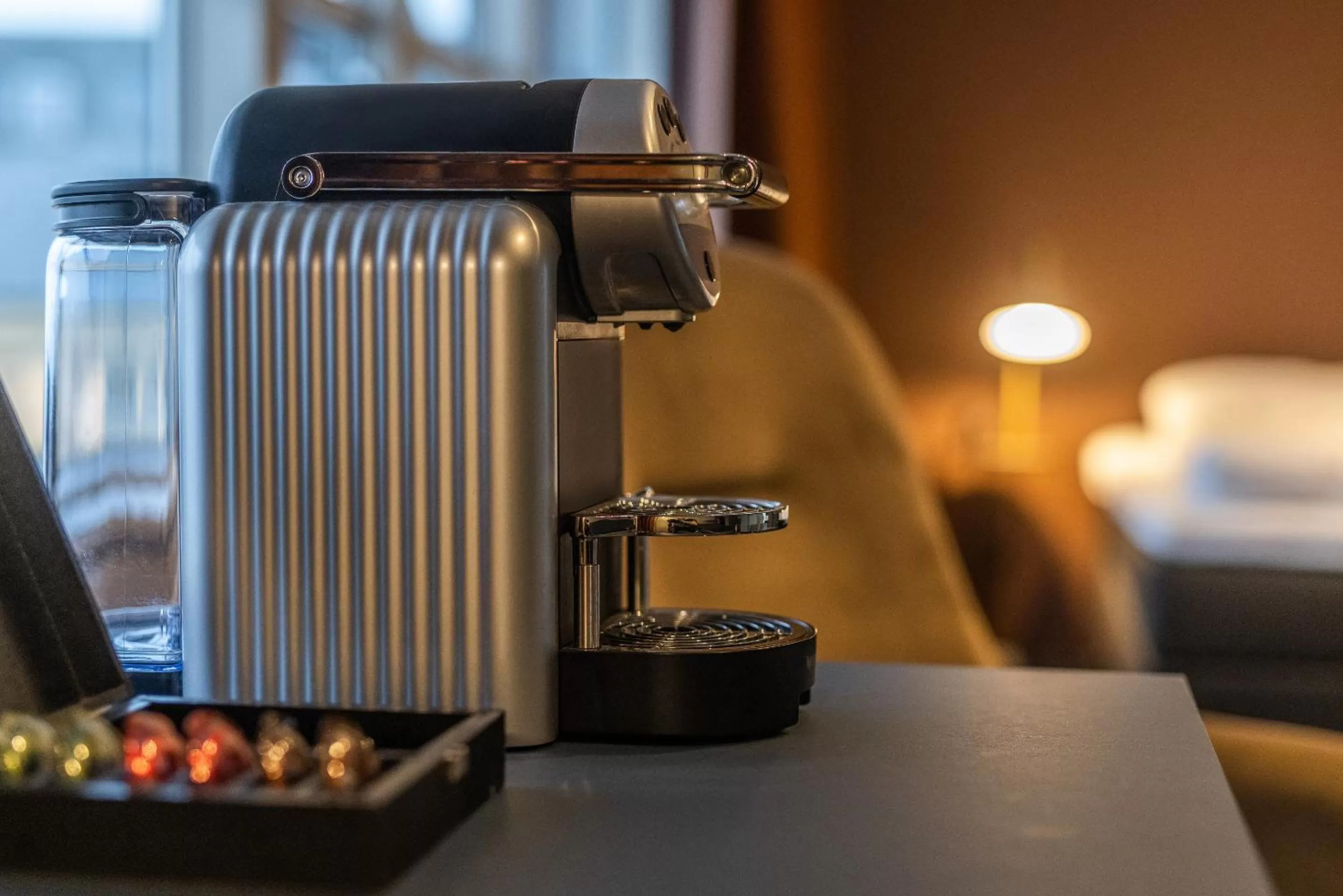 Coffee/tea facilities in Pier 5 Hotel
