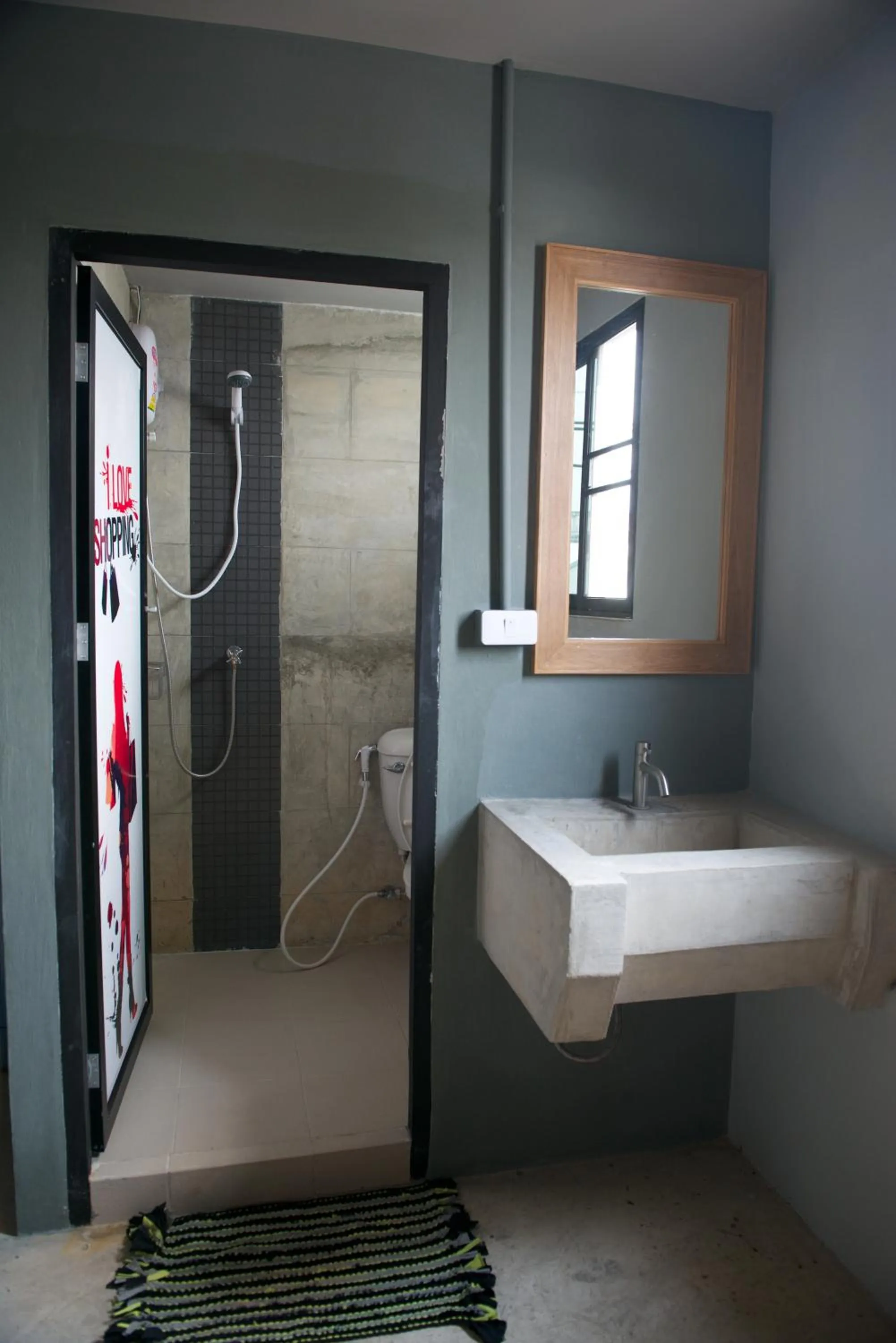 Bathroom in 9 Hostel