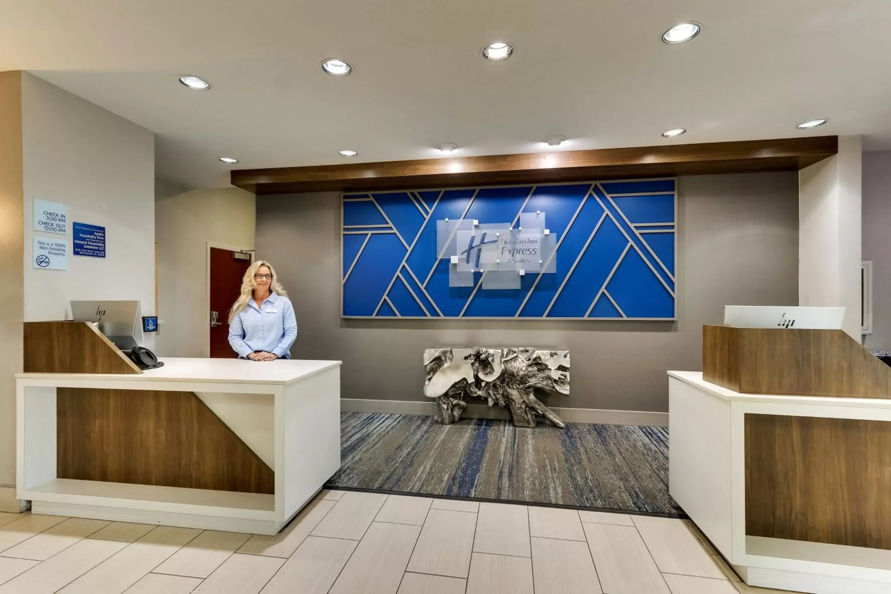 Property building, Lobby/Reception in Holiday Inn Express & Suites - Ardmore, an IHG Hotel