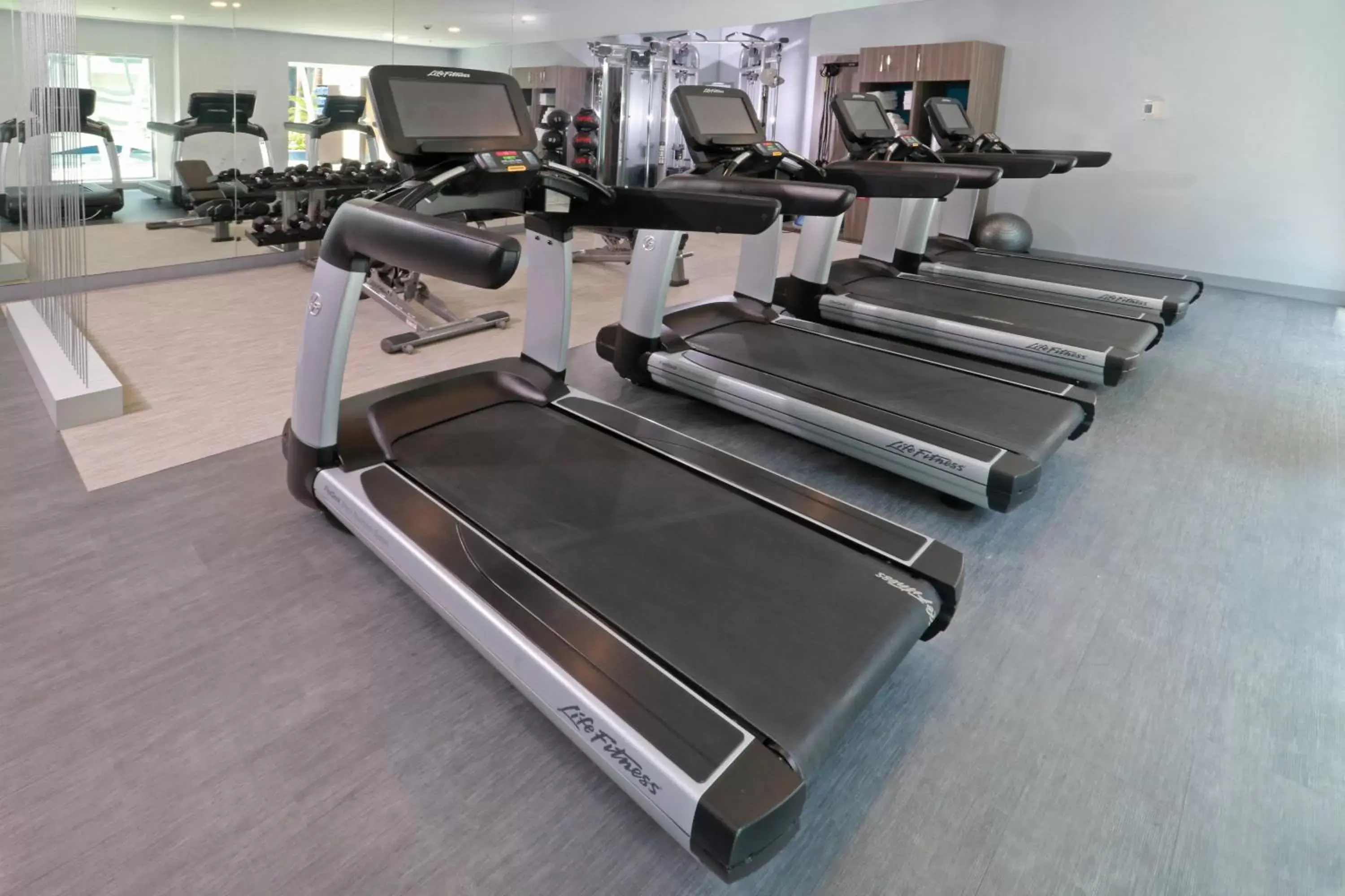 Fitness centre/facilities, Fitness Center/Facilities in Crowne Plaza Leon, an IHG Hotel