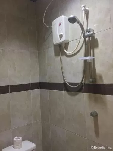 Bathroom in Honey Hunt House