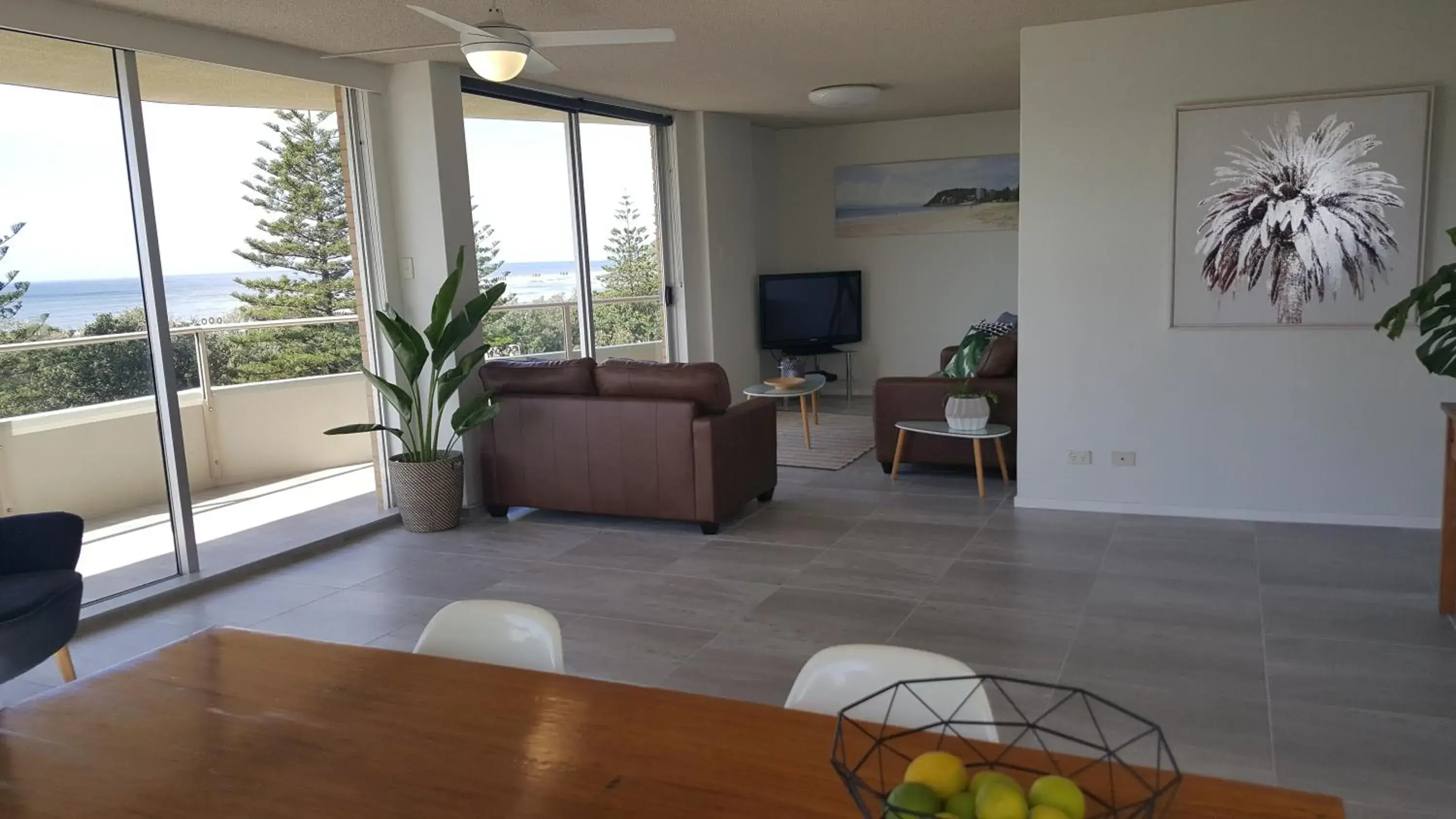 Living room, Seating Area in Wyuna Beachfront Holiday Apartments