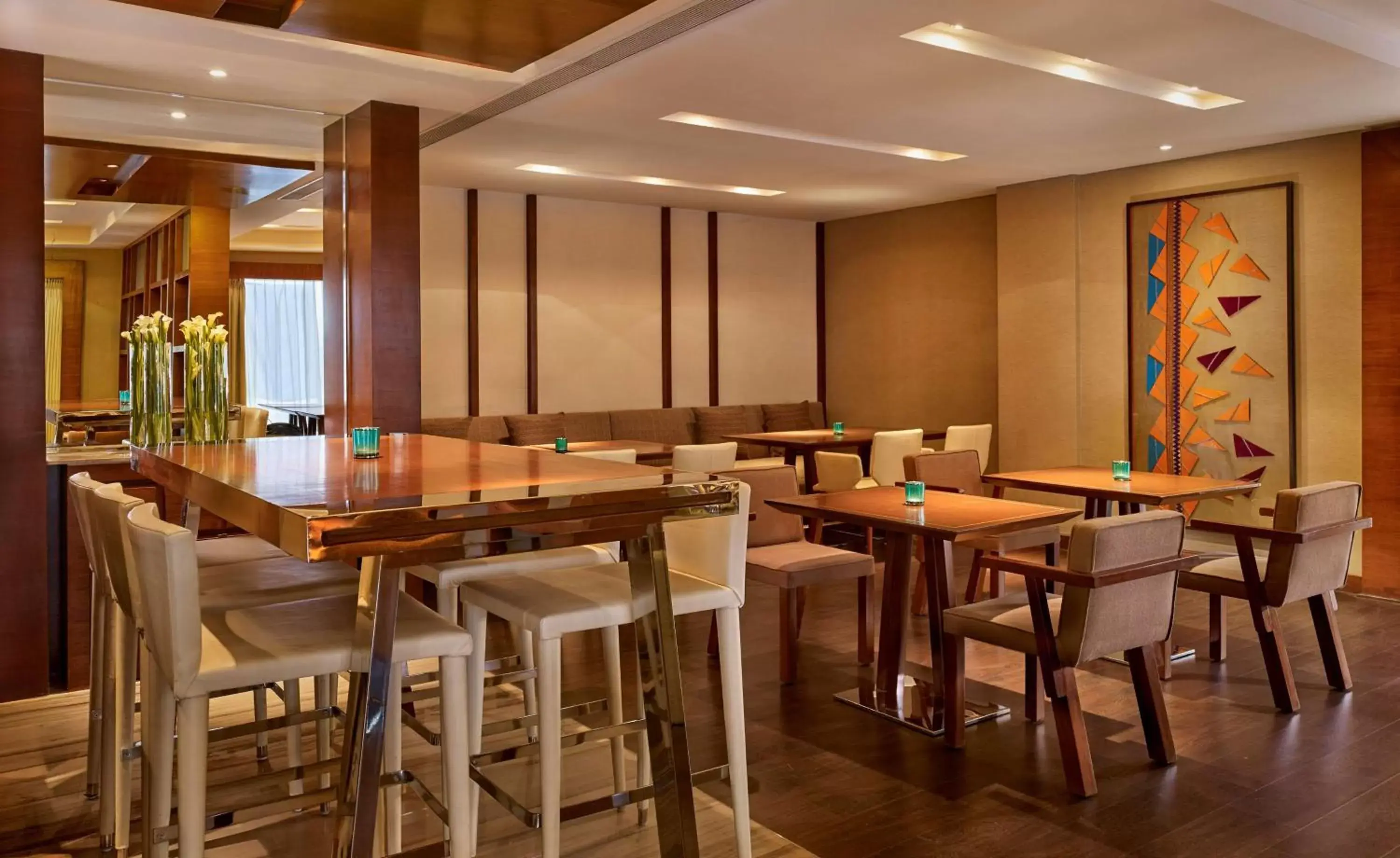 Lounge or bar in Hyatt Regency Chandigarh Lounge or bar in Hyatt Regency Chandigarh