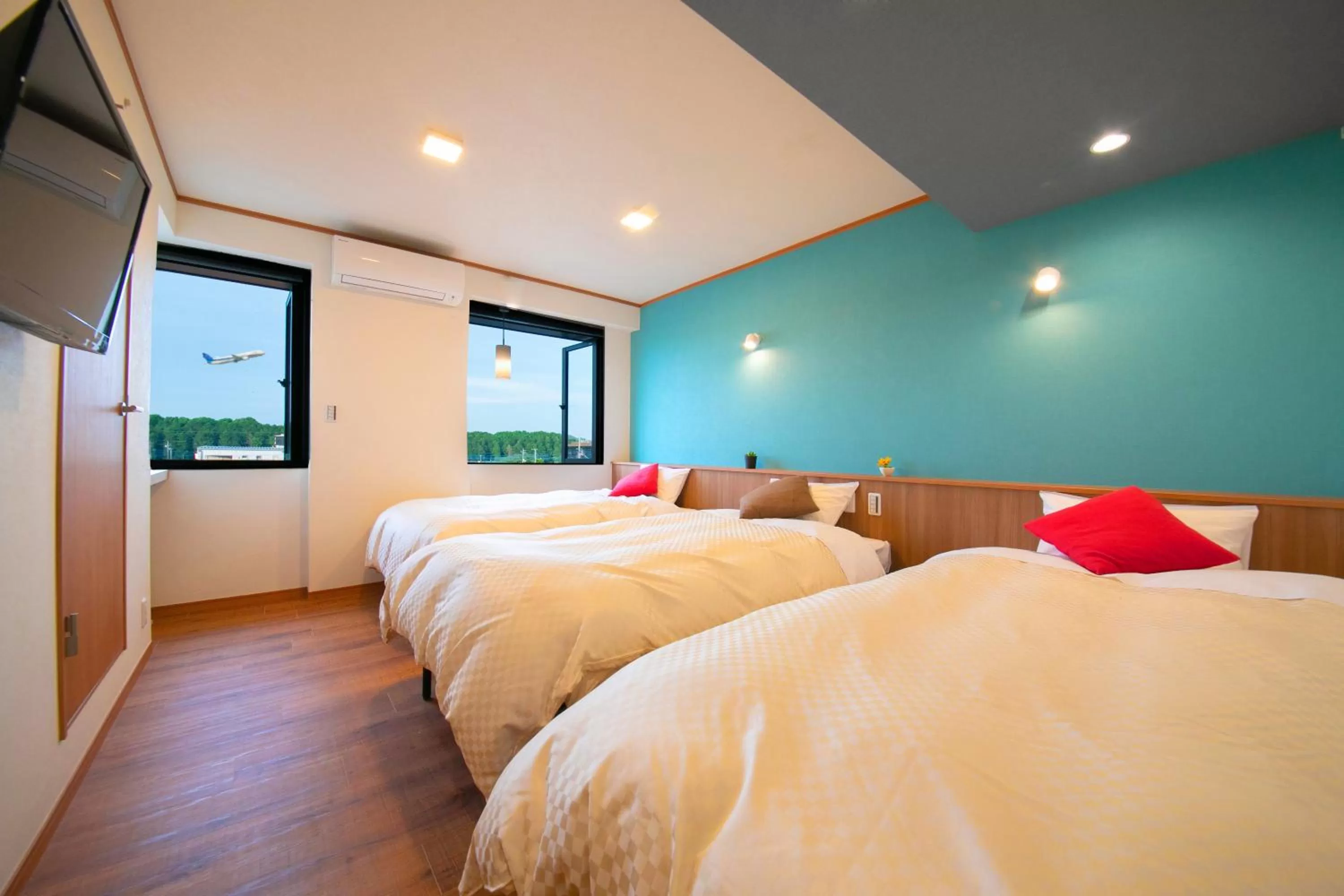 Photo of the whole room, Bed in Narita AIC Airport Hotel