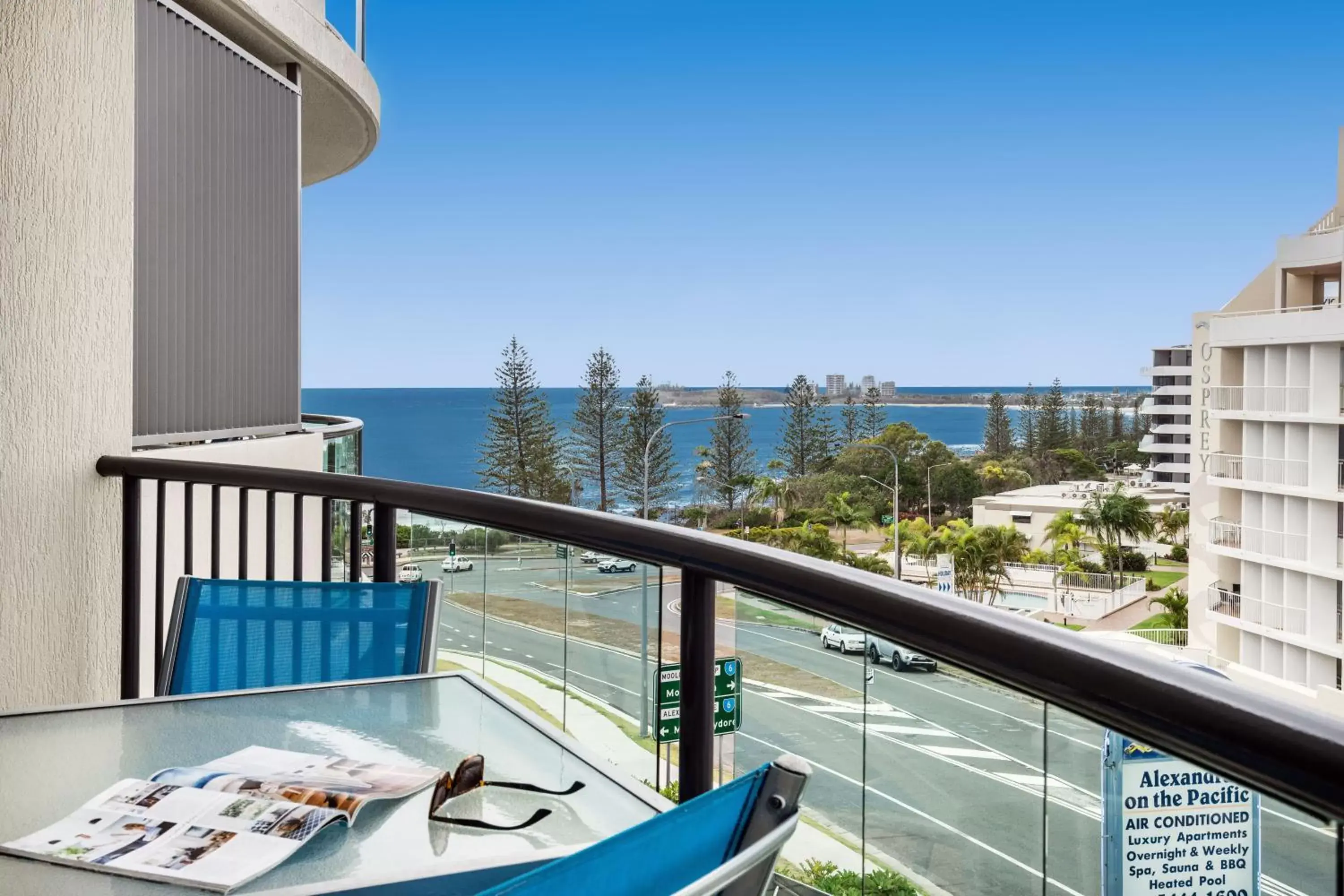 Balcony/Terrace in Alexandra on the Pacific