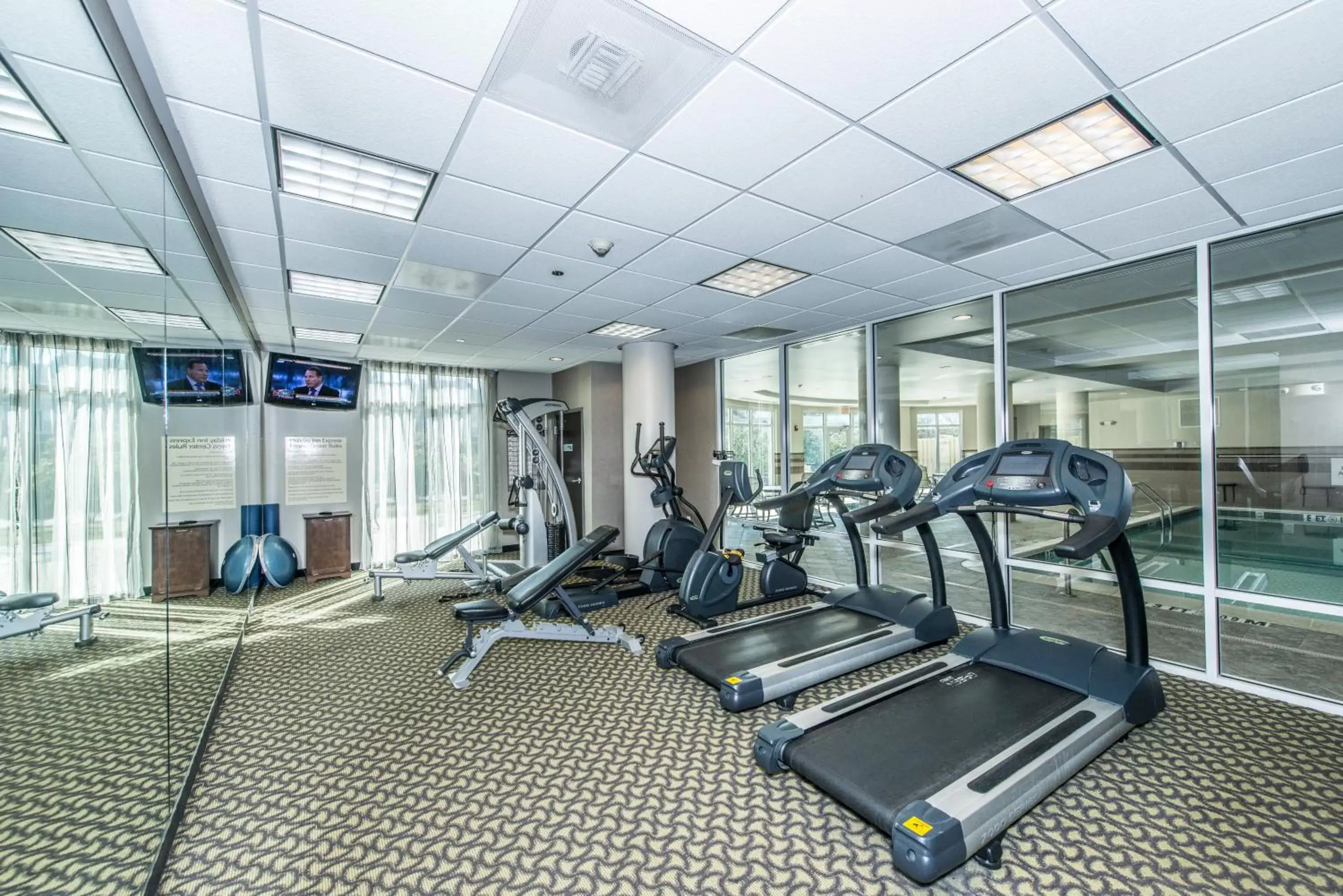 Fitness centre/facilities, Fitness Center/Facilities in Holiday Inn Express and Suites North Charleston, an IHG Hotel