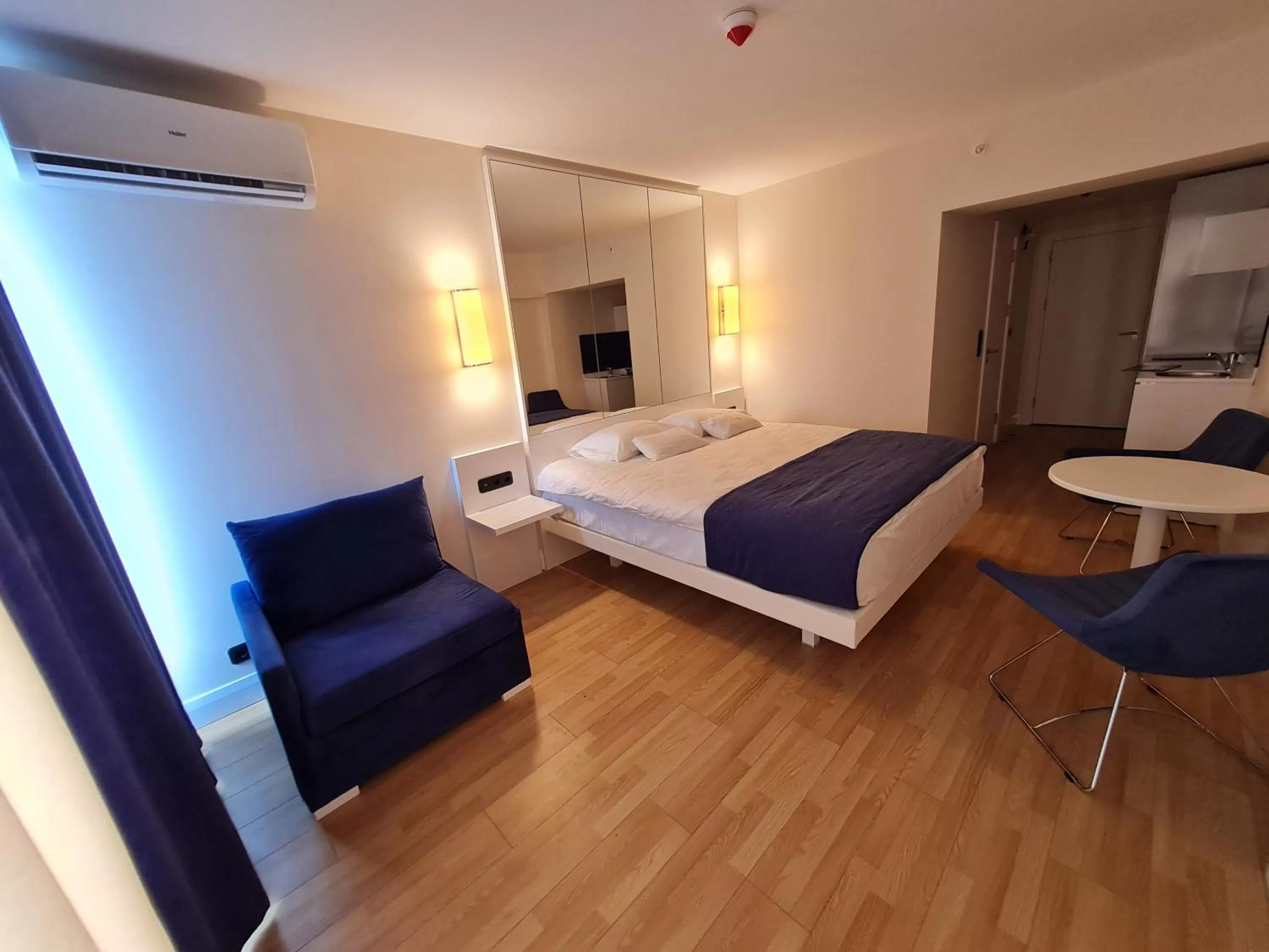 Bed in Hotel Orbi City Sea Horizon