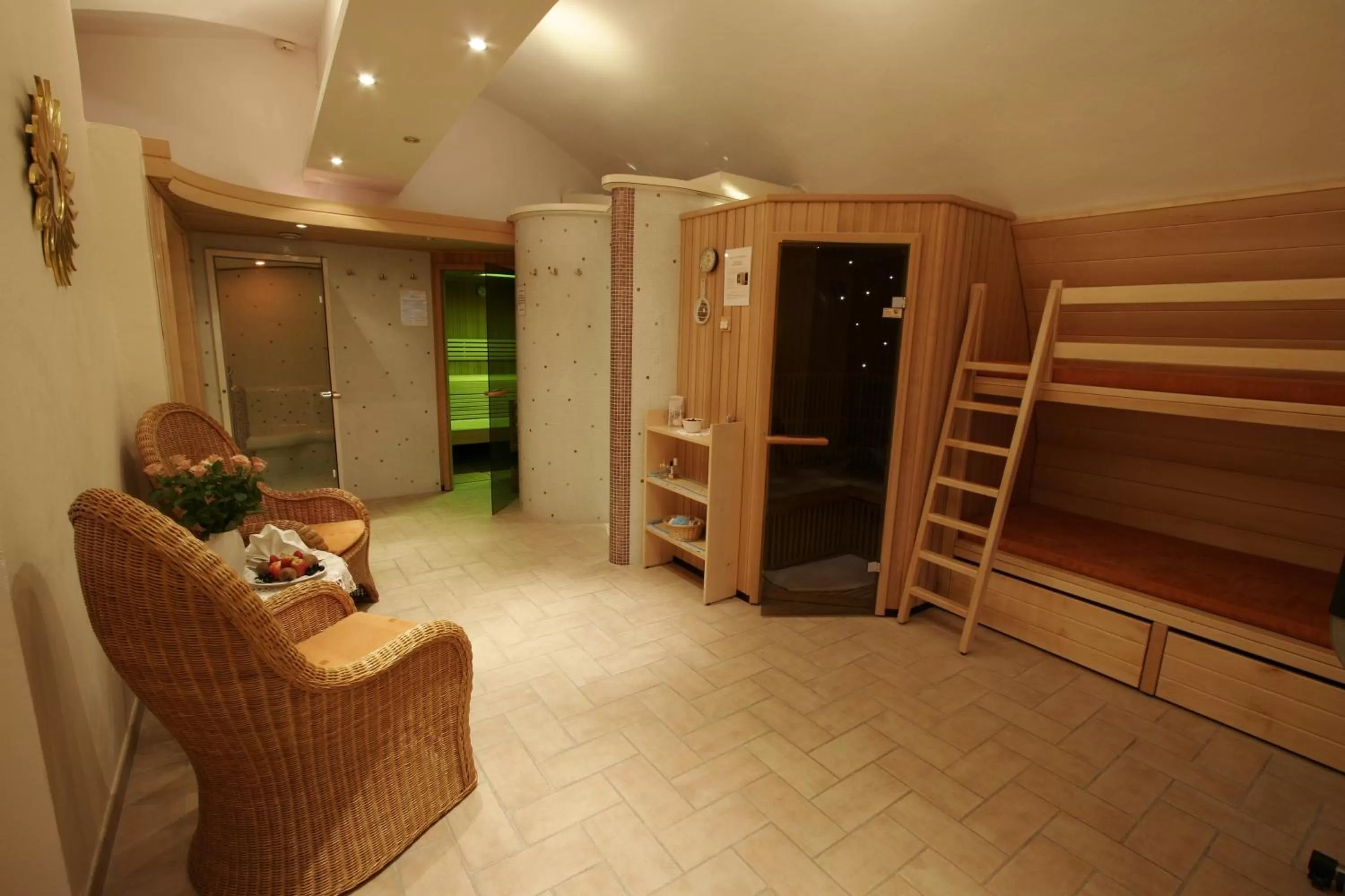 Hot Tub in Hotel-Restaurant Minichmayr