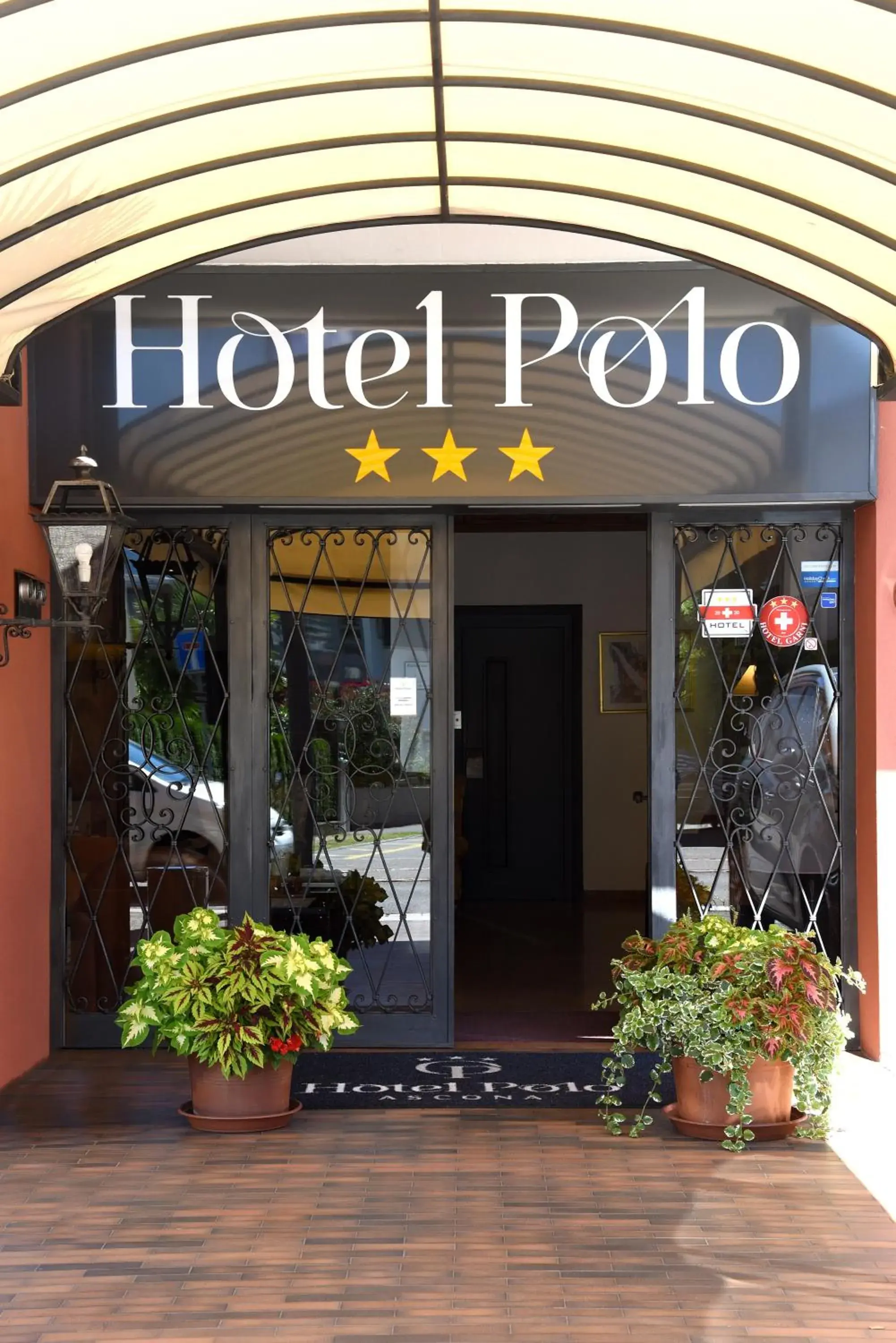 Facade/entrance in Hotel Polo