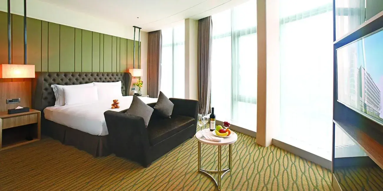 Bed in Fullon Hotel Taoyuan Airport Access MRT A8