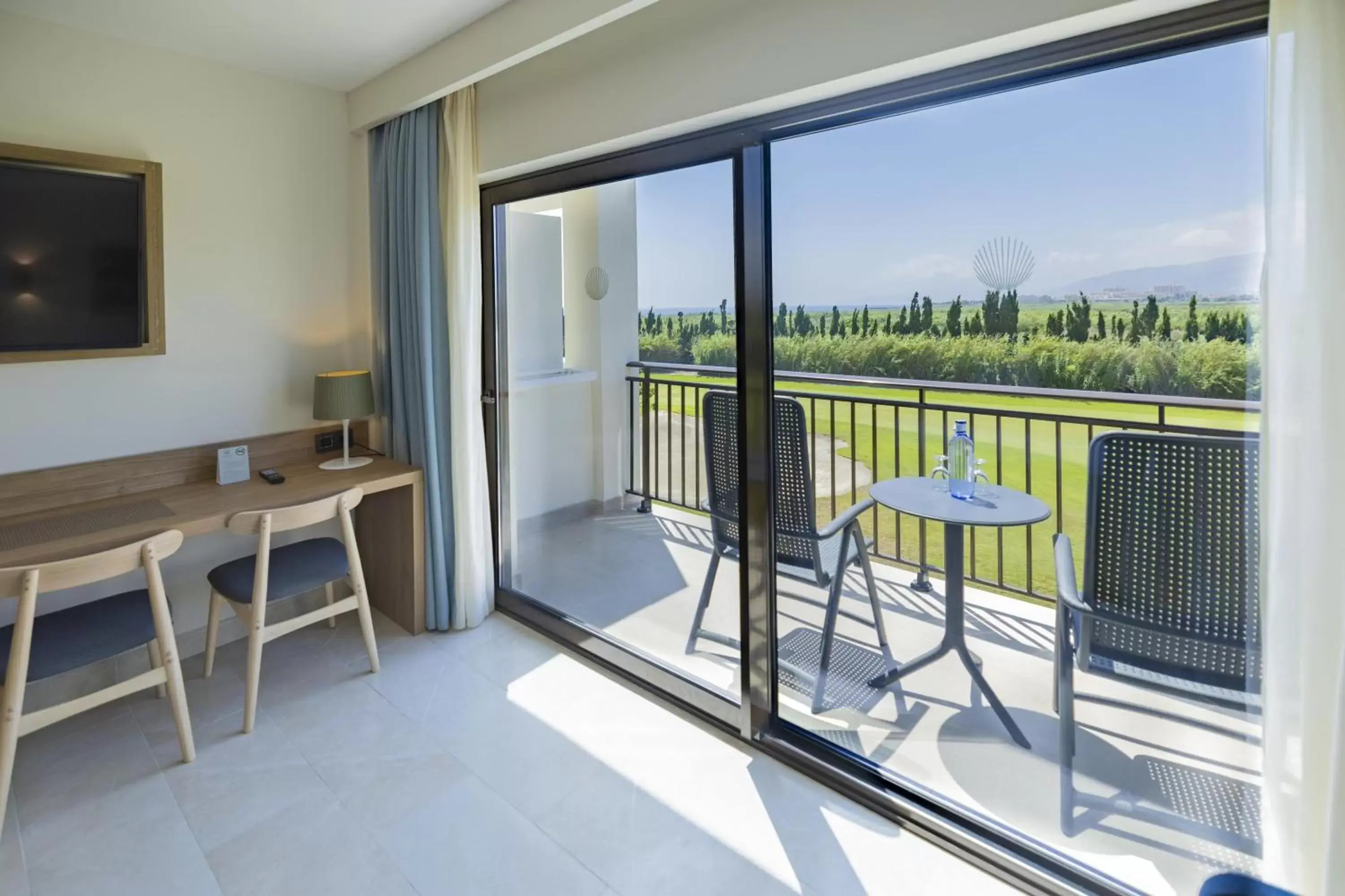 Balcony/Terrace in Impressive Playa Granada Golf