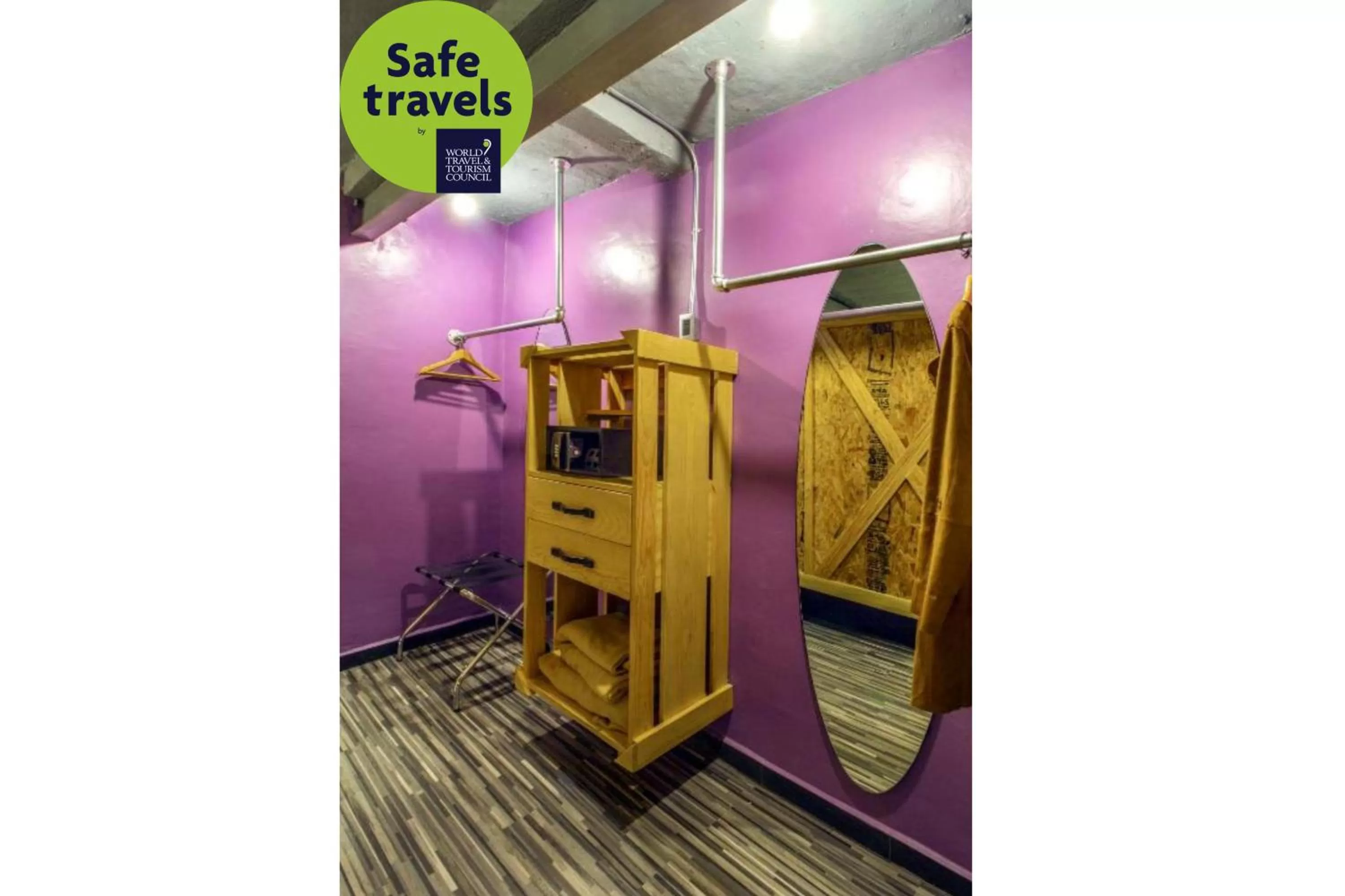 Toilet in Hotel MX mas roma CDMX, Trademark Collection by Wyndham