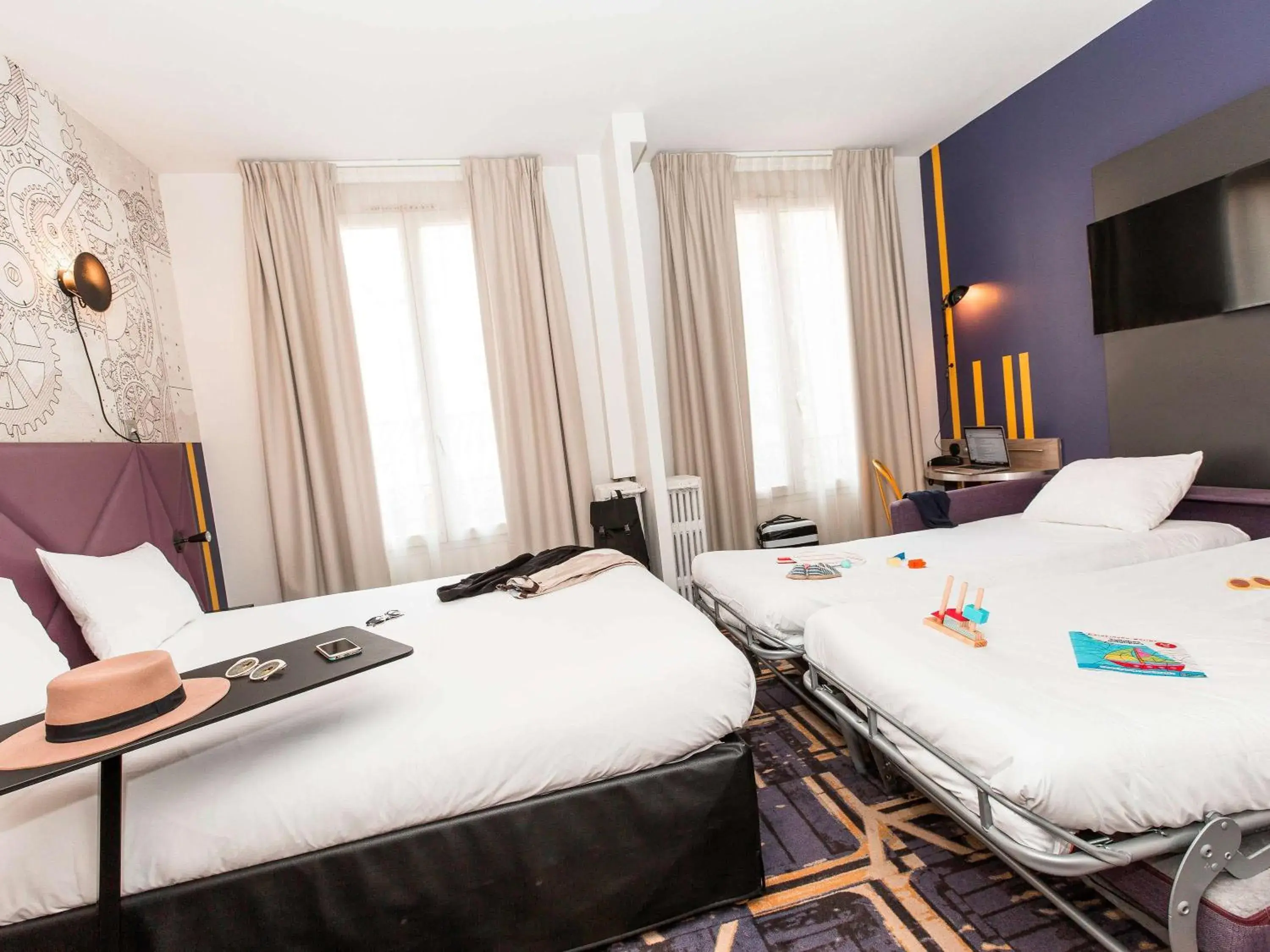 Property building, Bed in ibis Styles Paris Mairie De Clichy Property building, Bed in ibis Styles Paris Mairie De Clichy