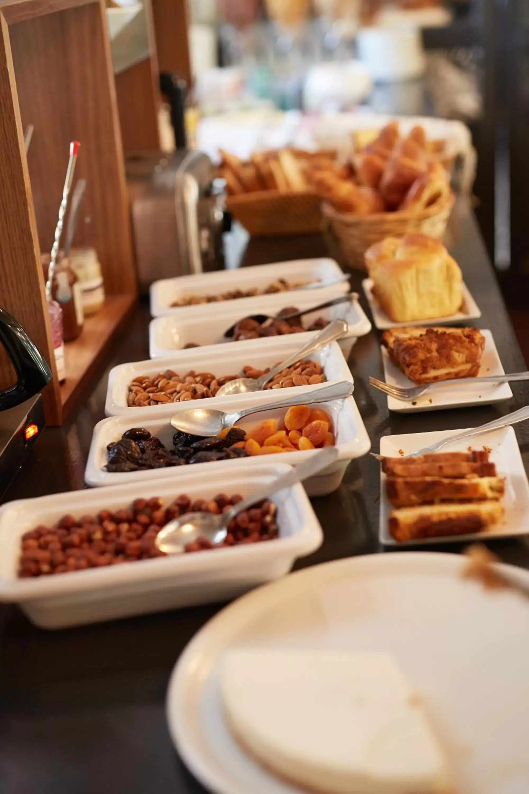 Food close-up in The Originals Boutique, Hôtel La Colonne de Bronze, Saint-Valéry-sur-Somme (Inter-Hotel)