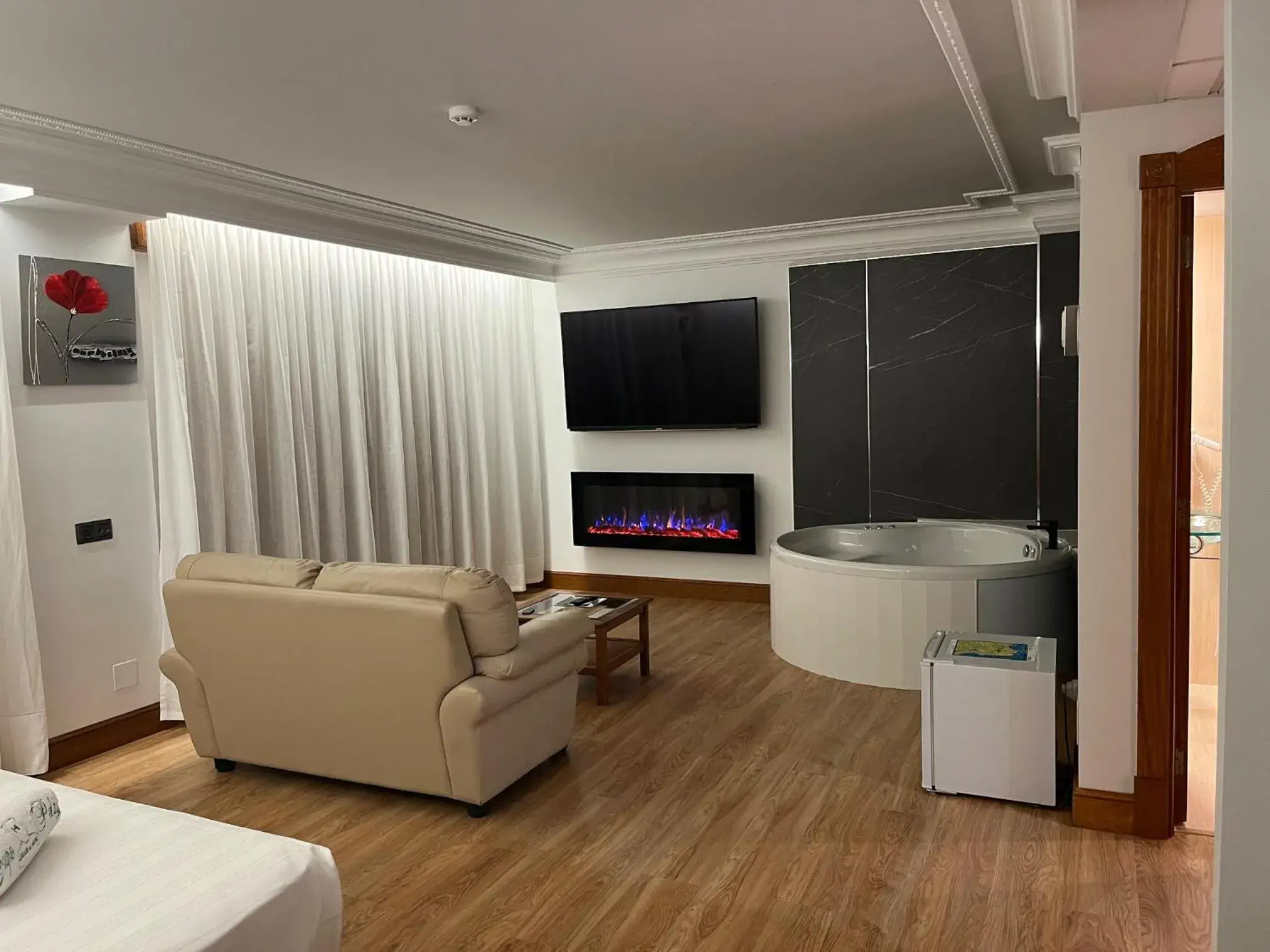 TV and multimedia, Seating Area in Gran Hotel Liber & Spa Playa Golf