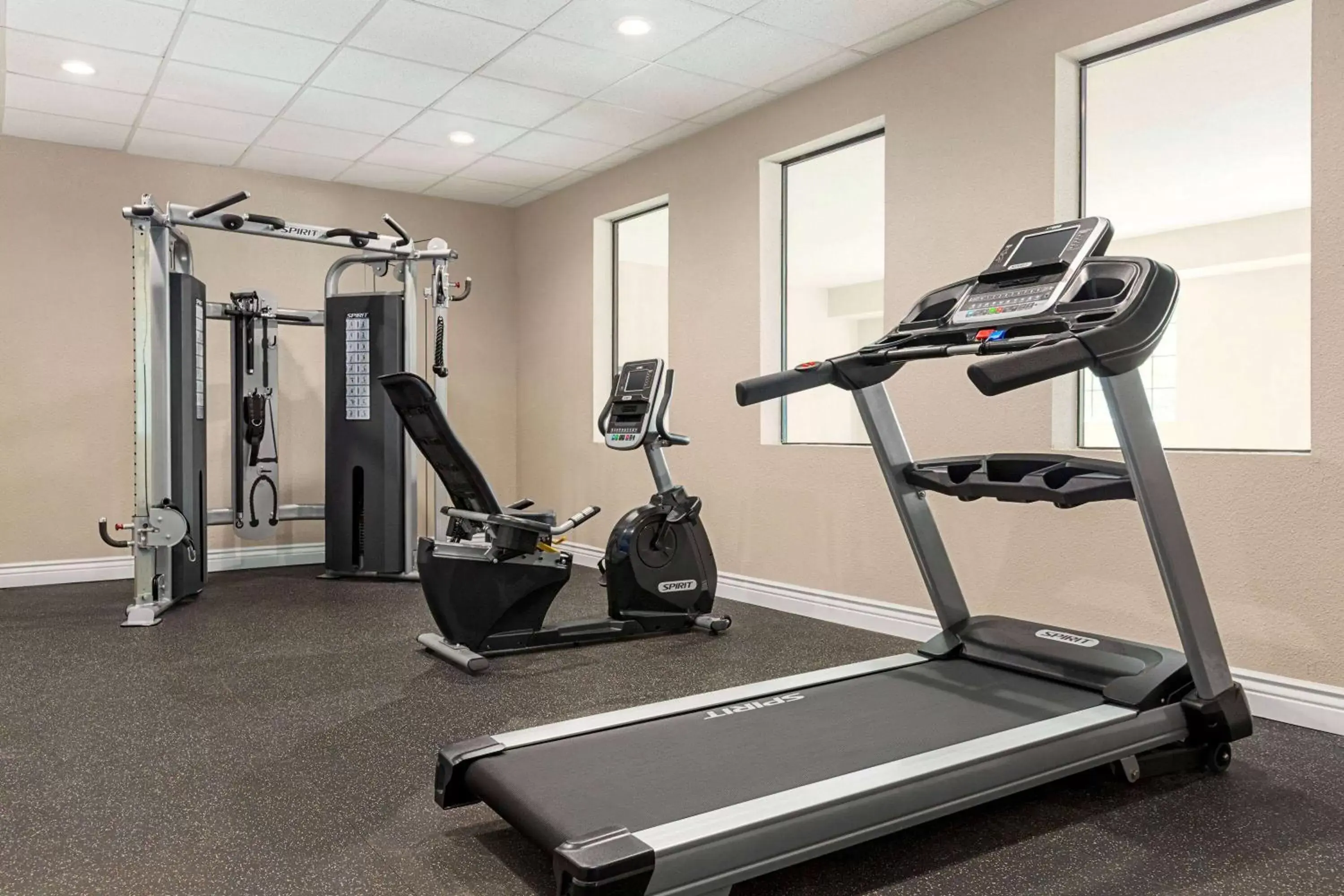 Fitness centre/facilities, Fitness Center/Facilities in Days Inn & Suites by Wyndham Greater Tomball