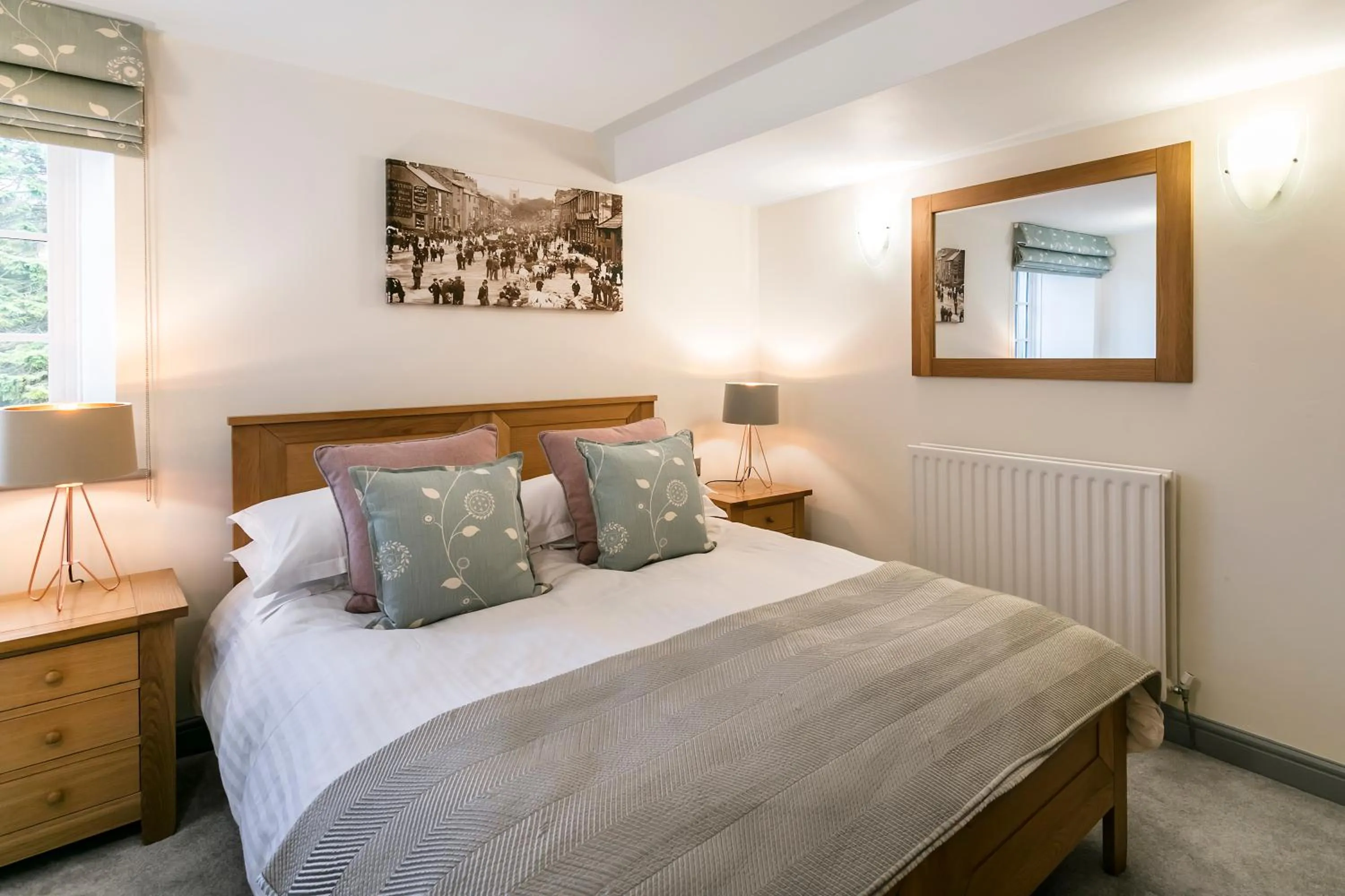 Bedroom, Bed in The Gamekeeper's Inn