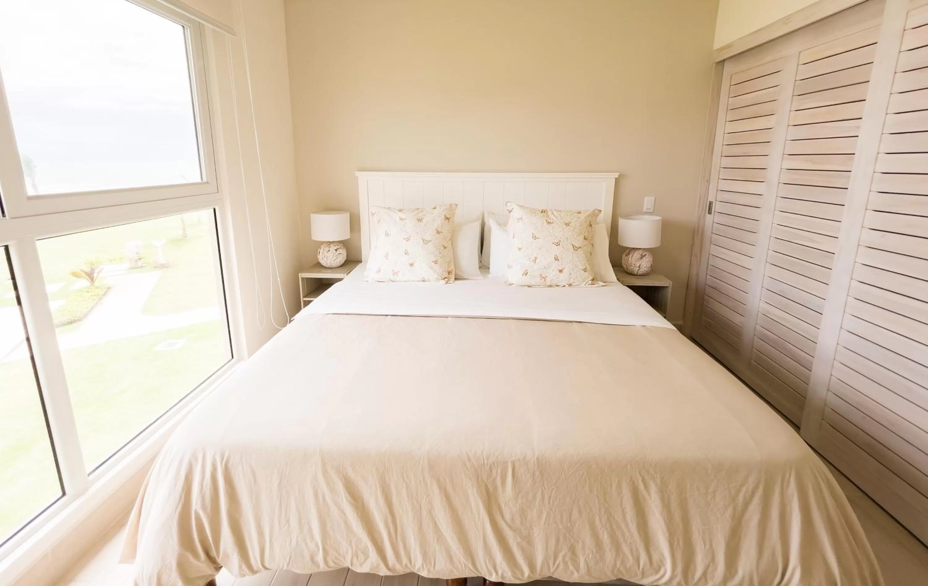 Bed in Playa Caracol Residences