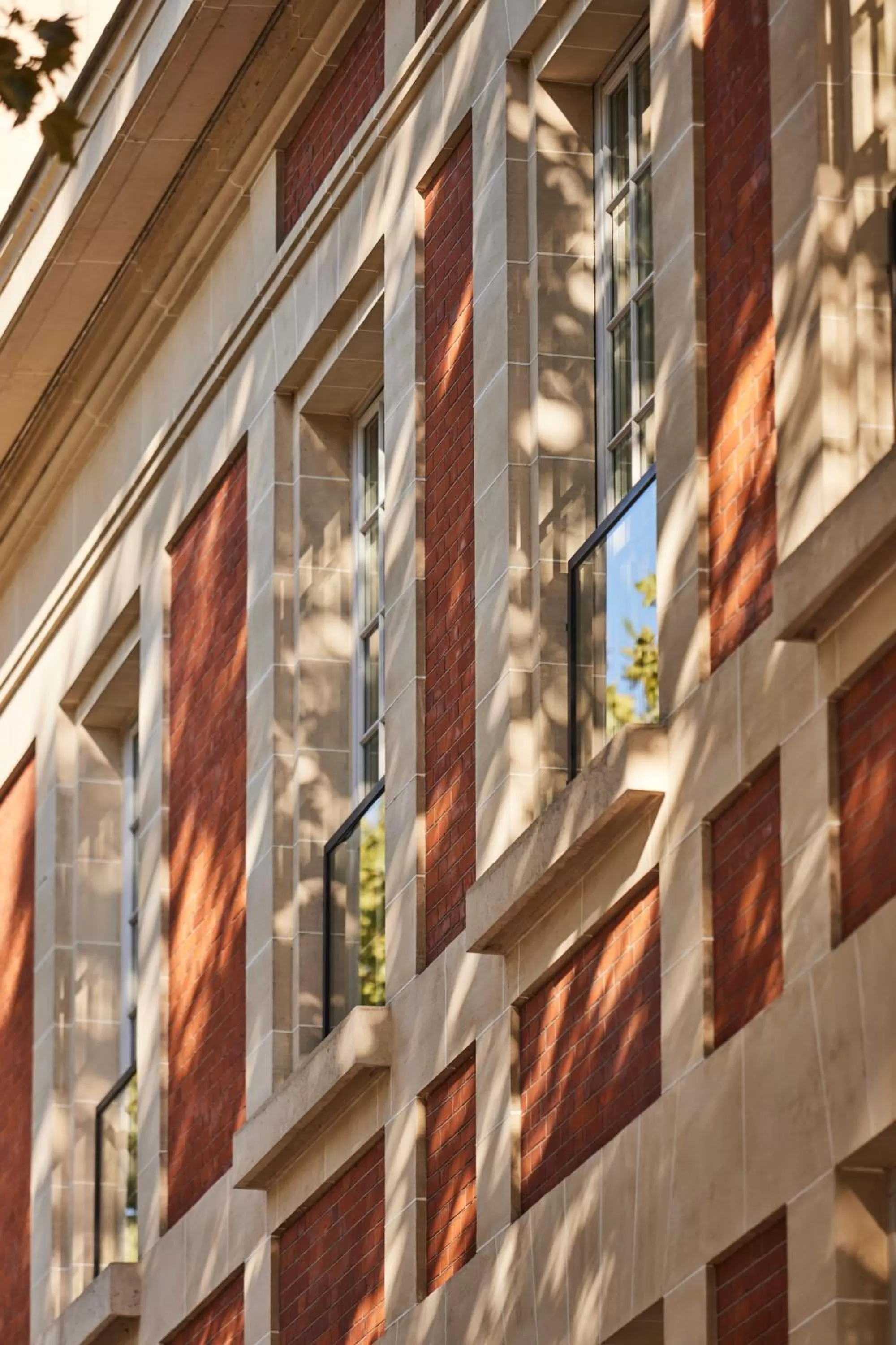 Property building in Le Parchamp, a Tribute Portfolio Hotel, Paris Boulogne