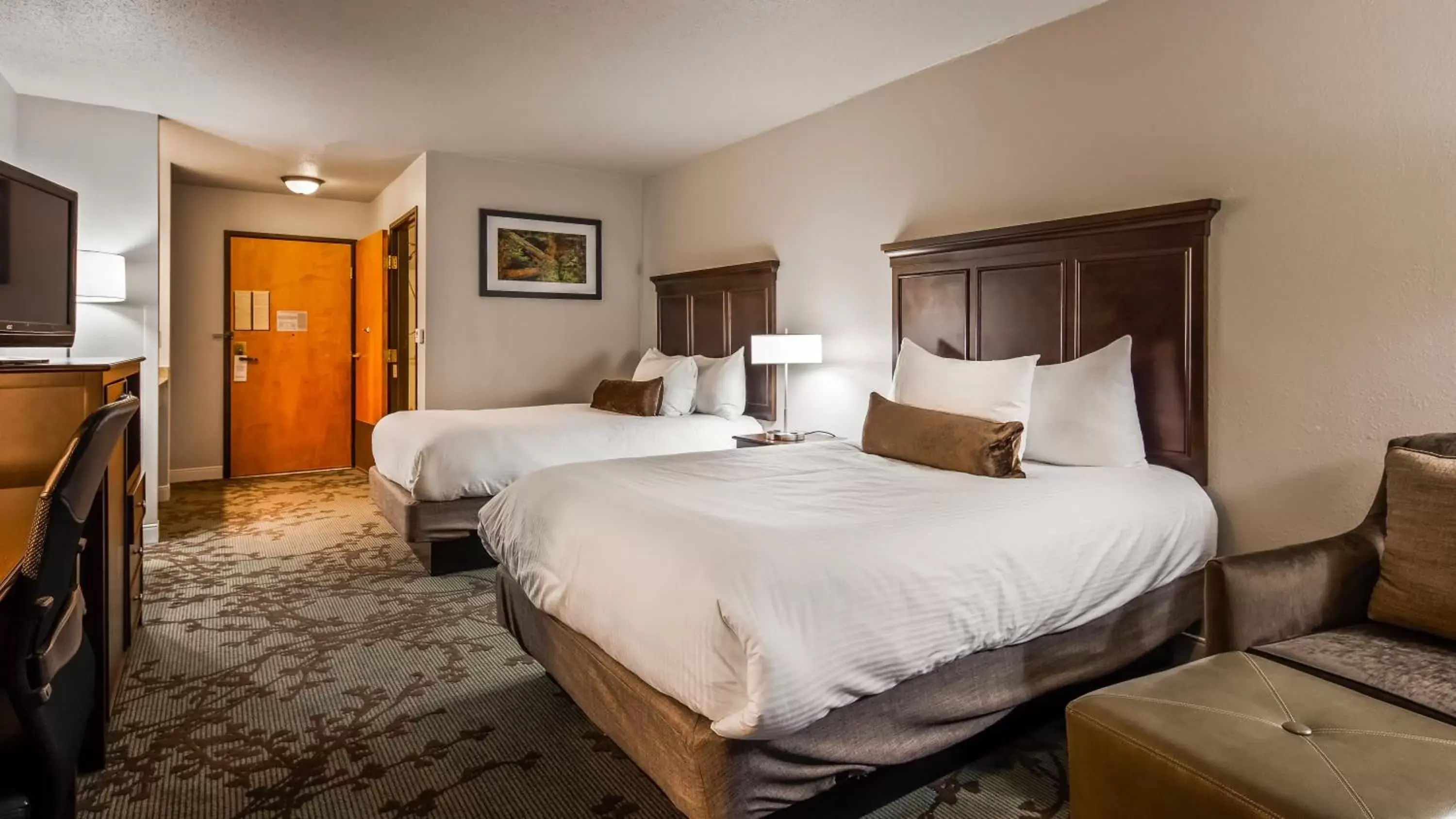 Bedroom, Bed in Best Western Black Hills Lodge